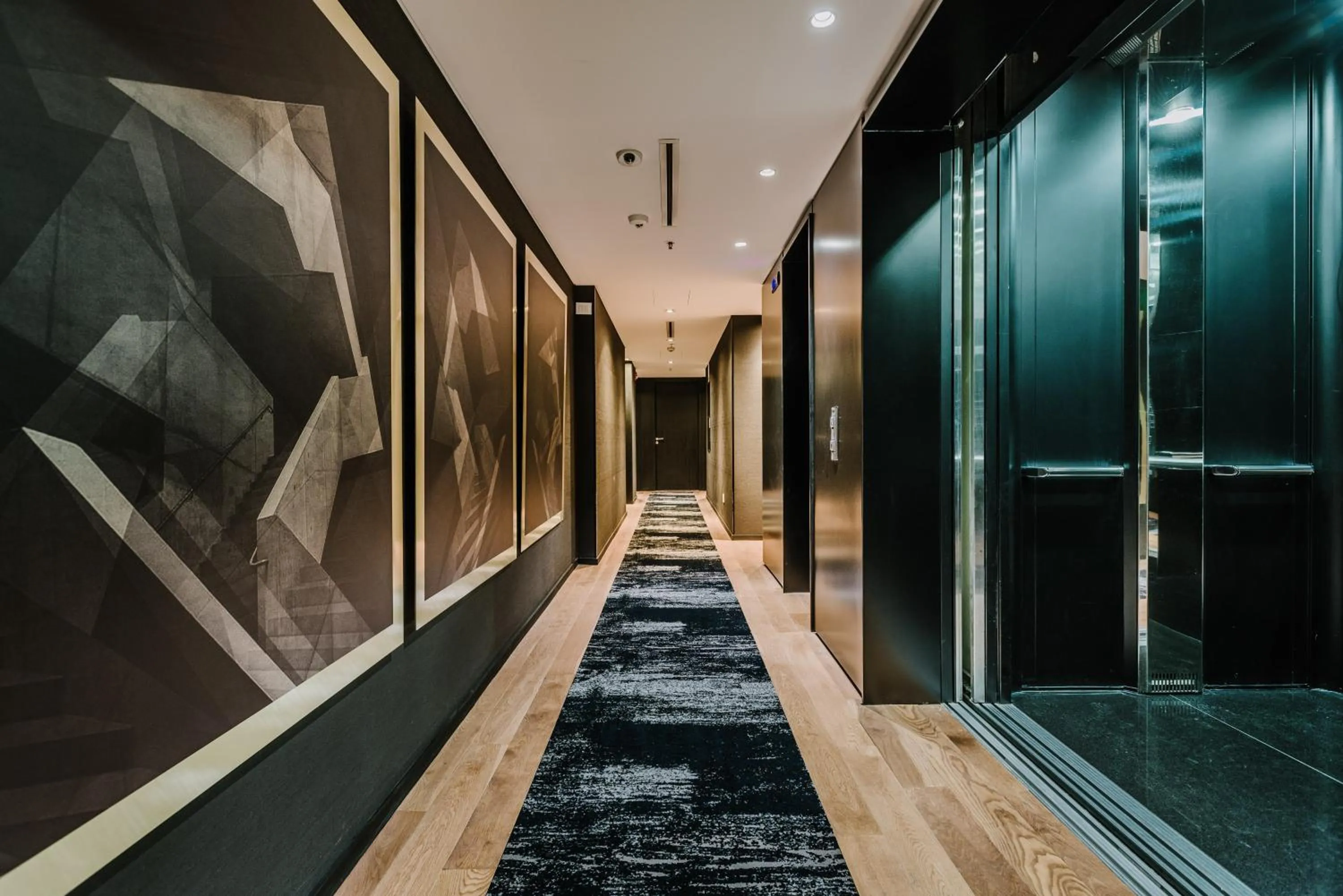 elevator in SLS Buenos Aires Puerto Madero