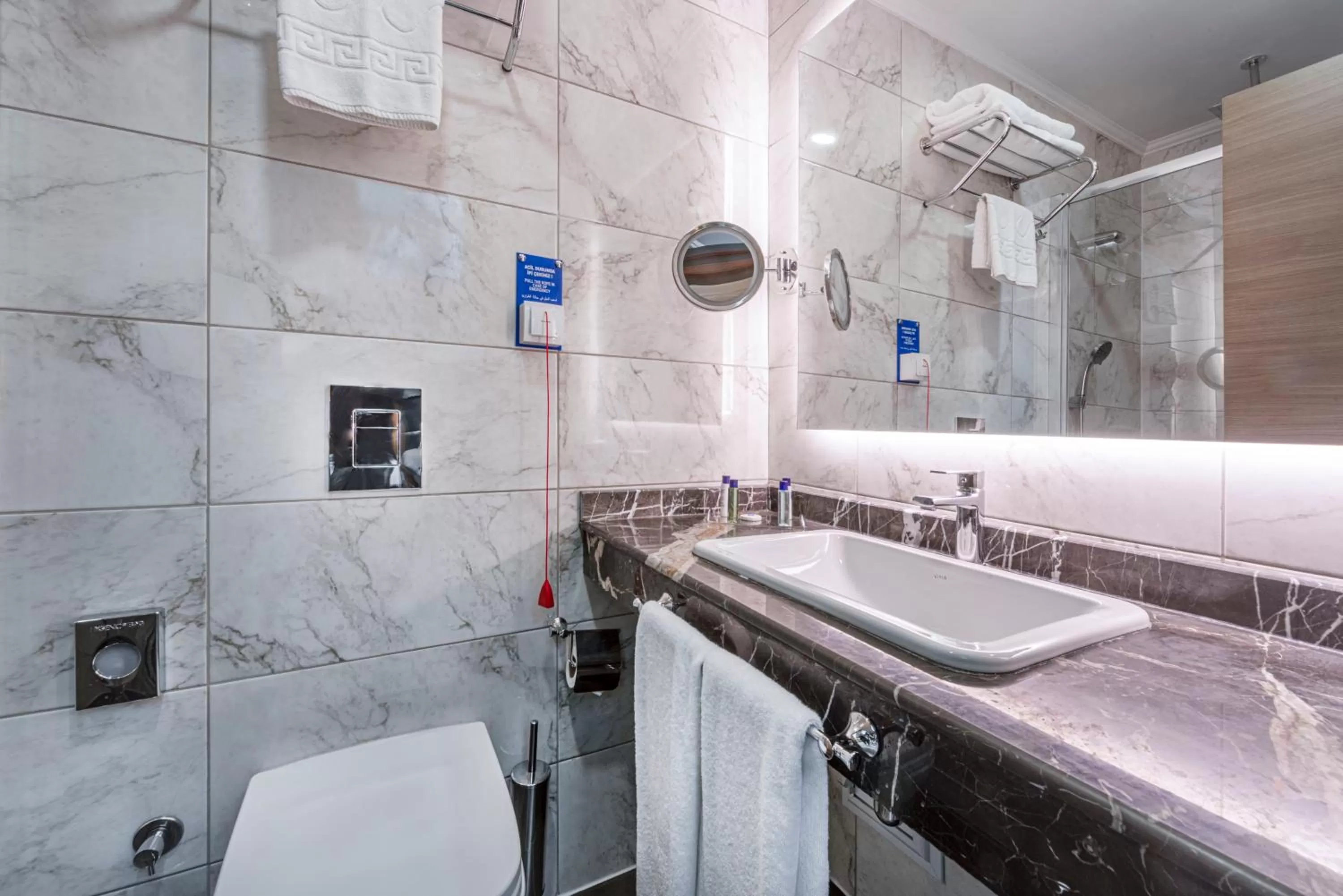 Bathroom in TRYP By Wyndham Istanbul Sisli Hotel