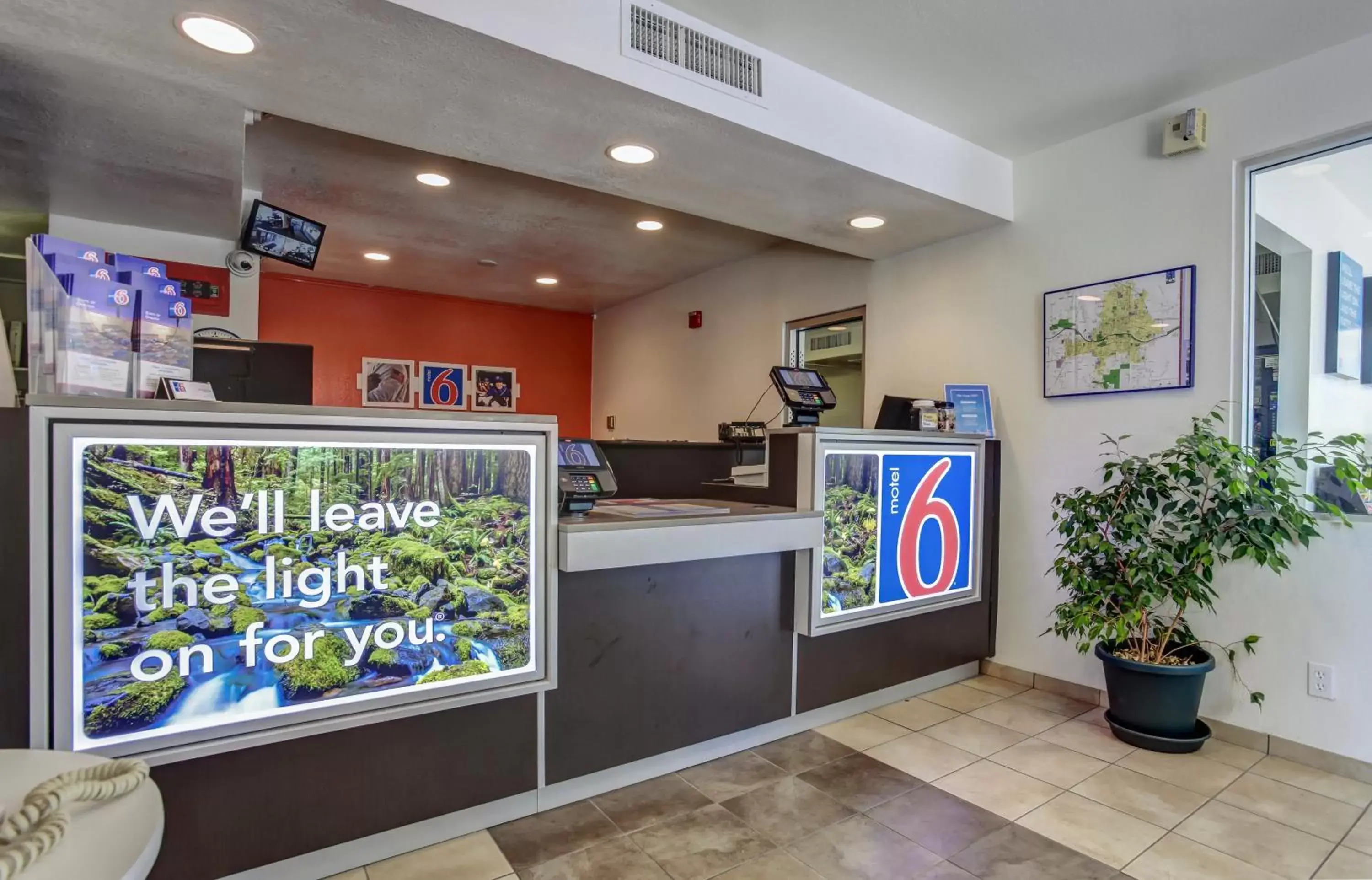 Lobby or reception in Motel 6-Grants Pass, OR Lobby or reception in Motel 6-Grants Pass, OR