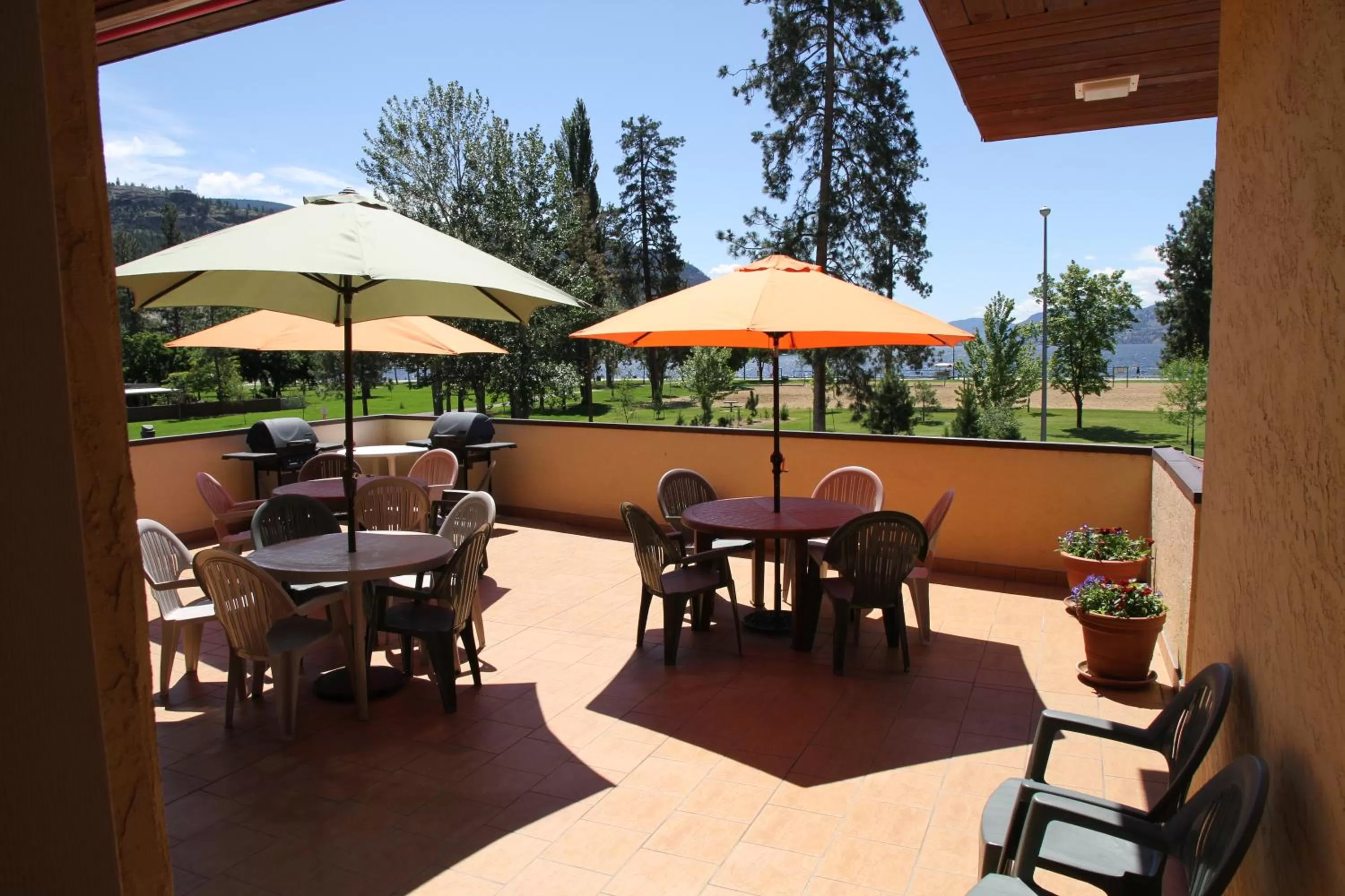 Day in Waterfront Inn