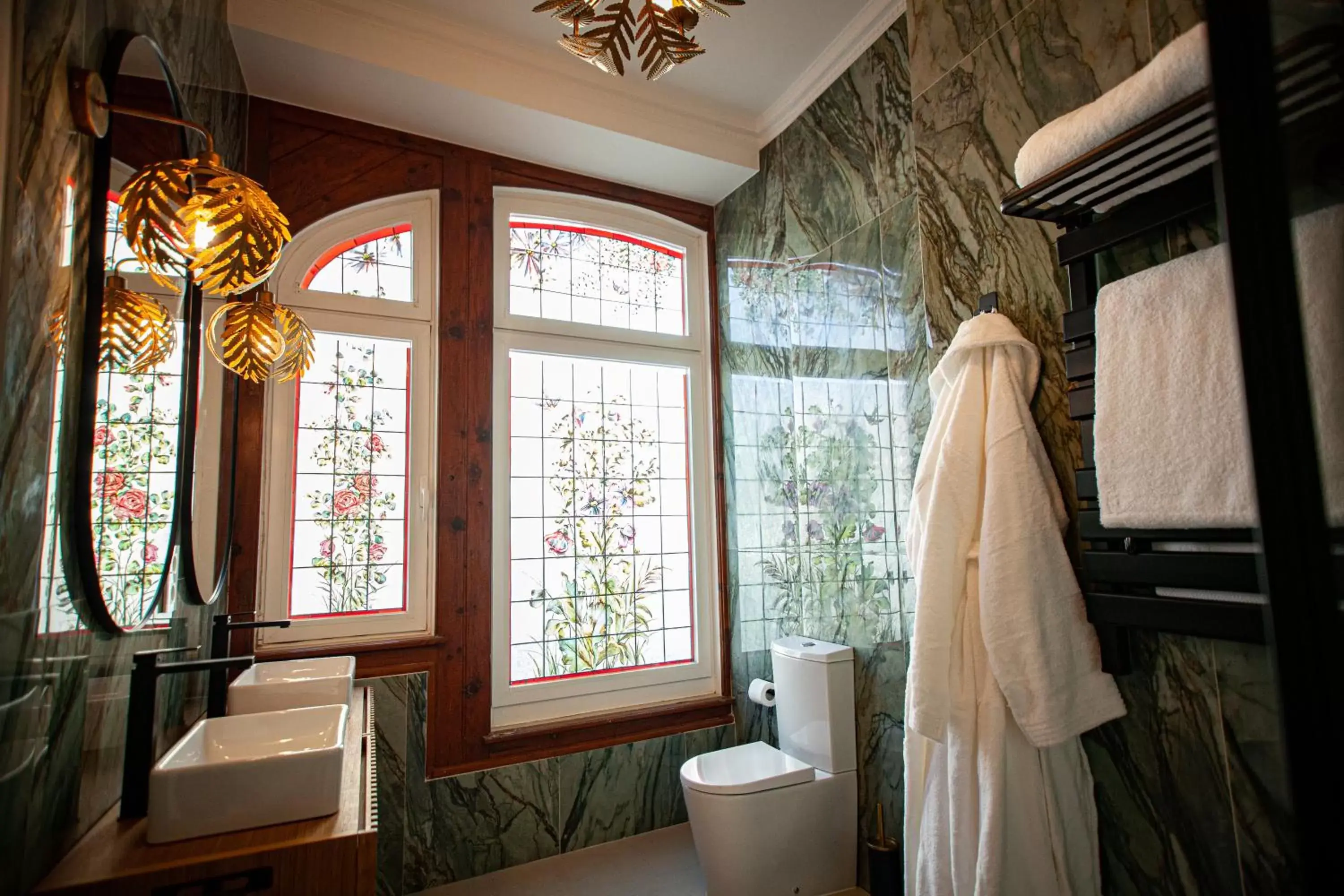 Bathroom in Storytellers Palace