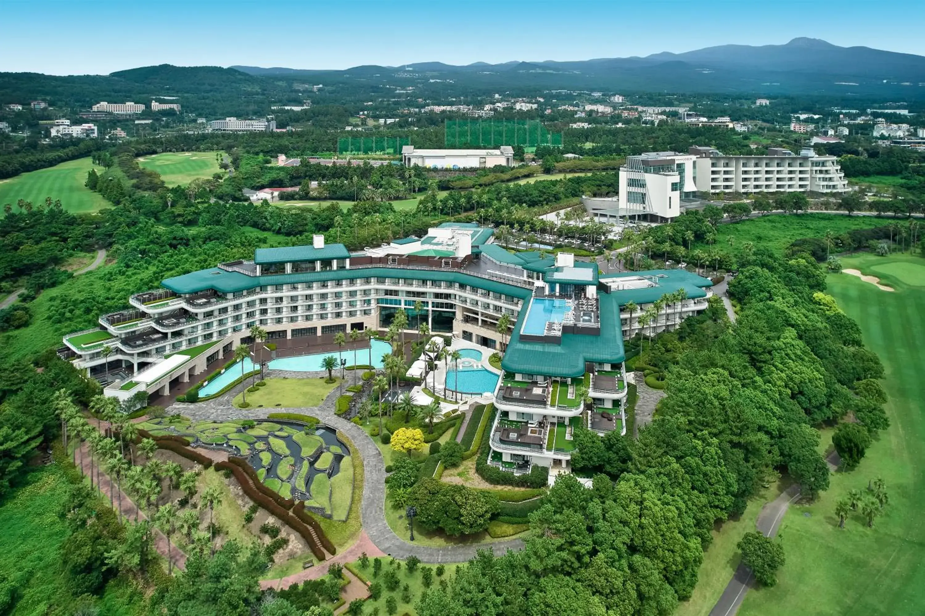 Bird's eye view, Bird's-eye View in Grand Josun Jeju