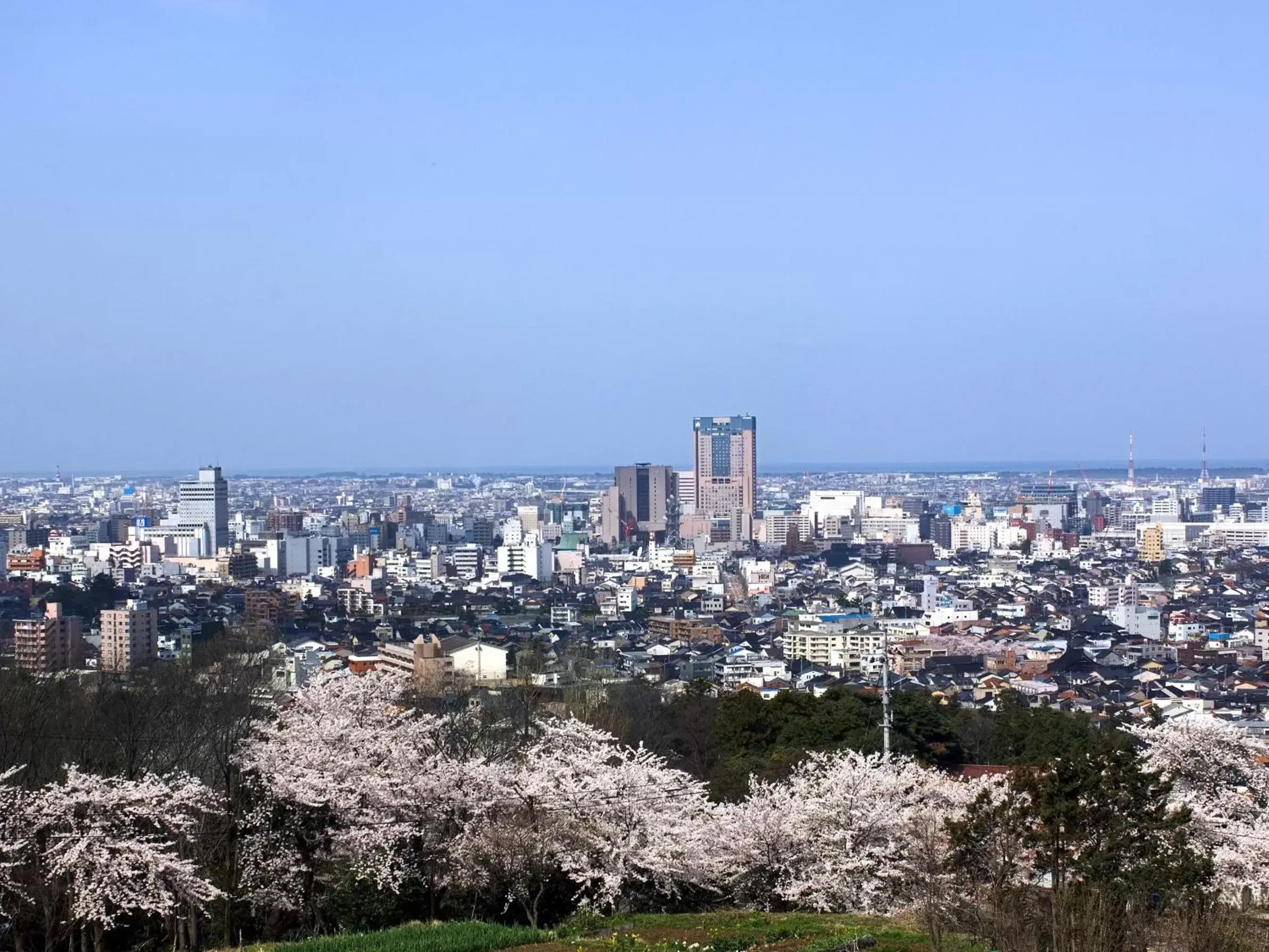 Nearby landmark, City View in Hotel Wing International Premium Kanazawa Ekimae