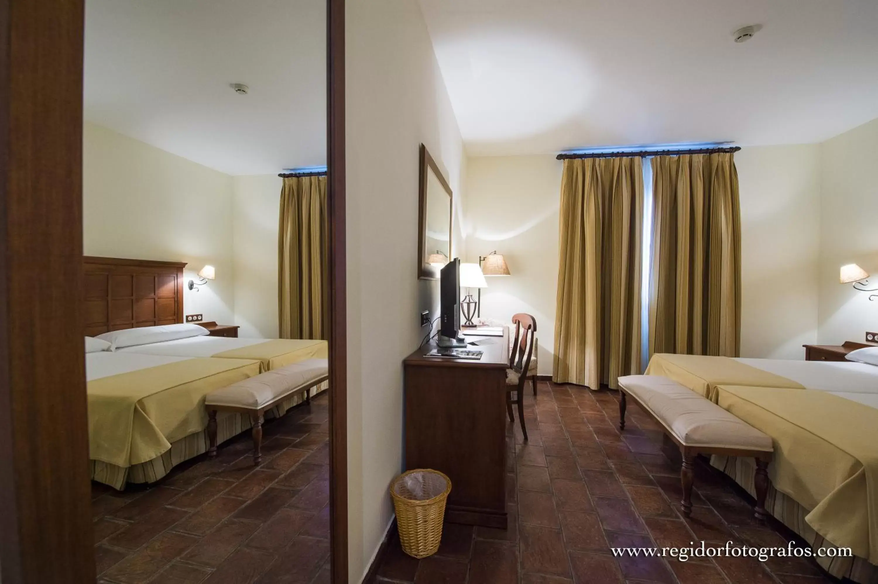 Photo of the whole room, Bed in Hospedium Hotel Cortijo Santa Cruz