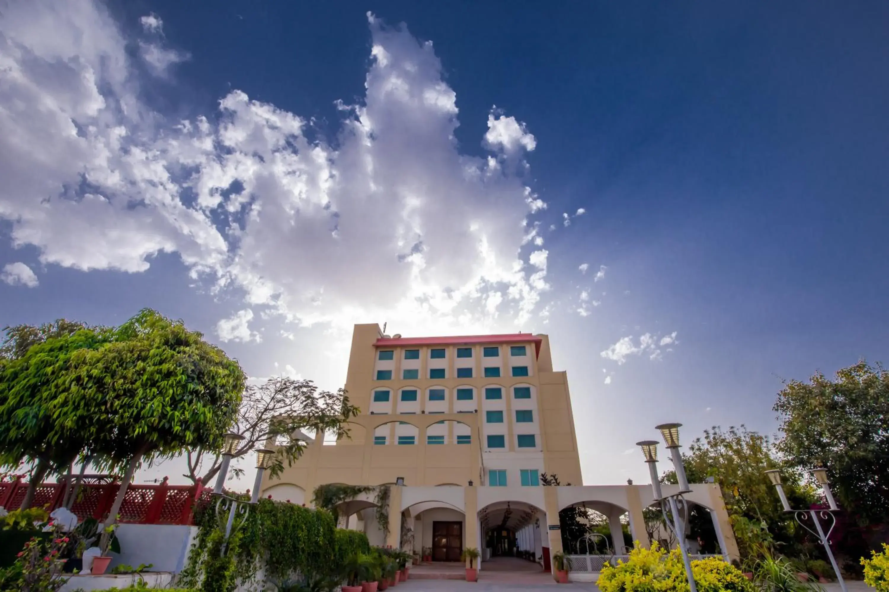 Property building in Ramada by Wyndham Jaipur Jaisinghpura Property building in Ramada by Wyndham Jaipur Jaisinghpura