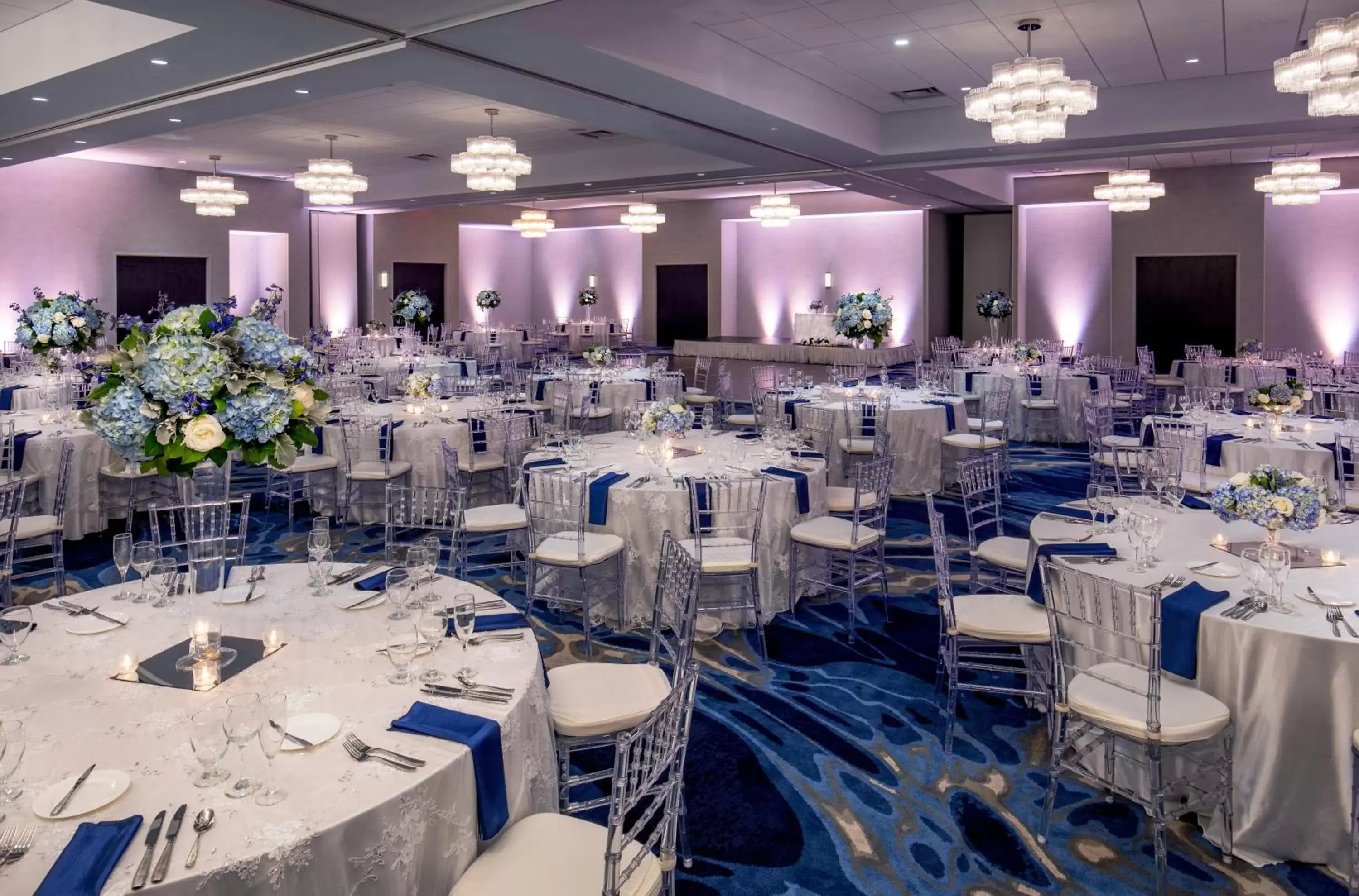 Banquet/Function facilities, Banquet Facilities in Crowne Plaza Boston - Woburn, an IHG Hotel