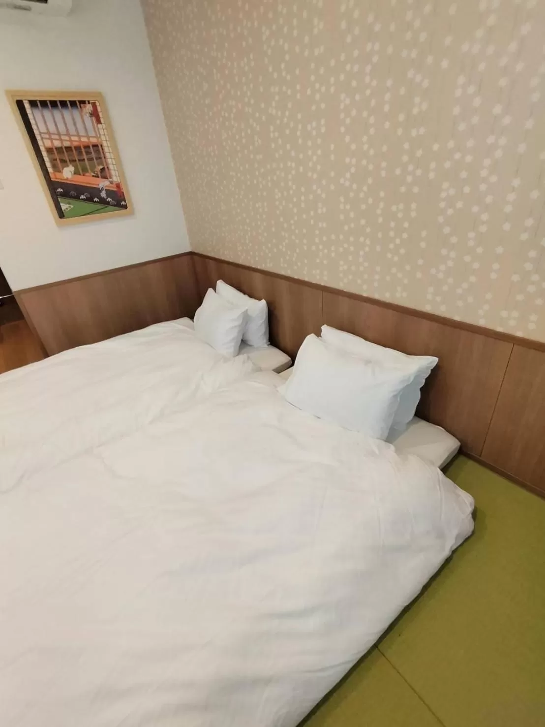 Photo of the whole room, Bed in Waka Kyoto Kawaramachi Hotel