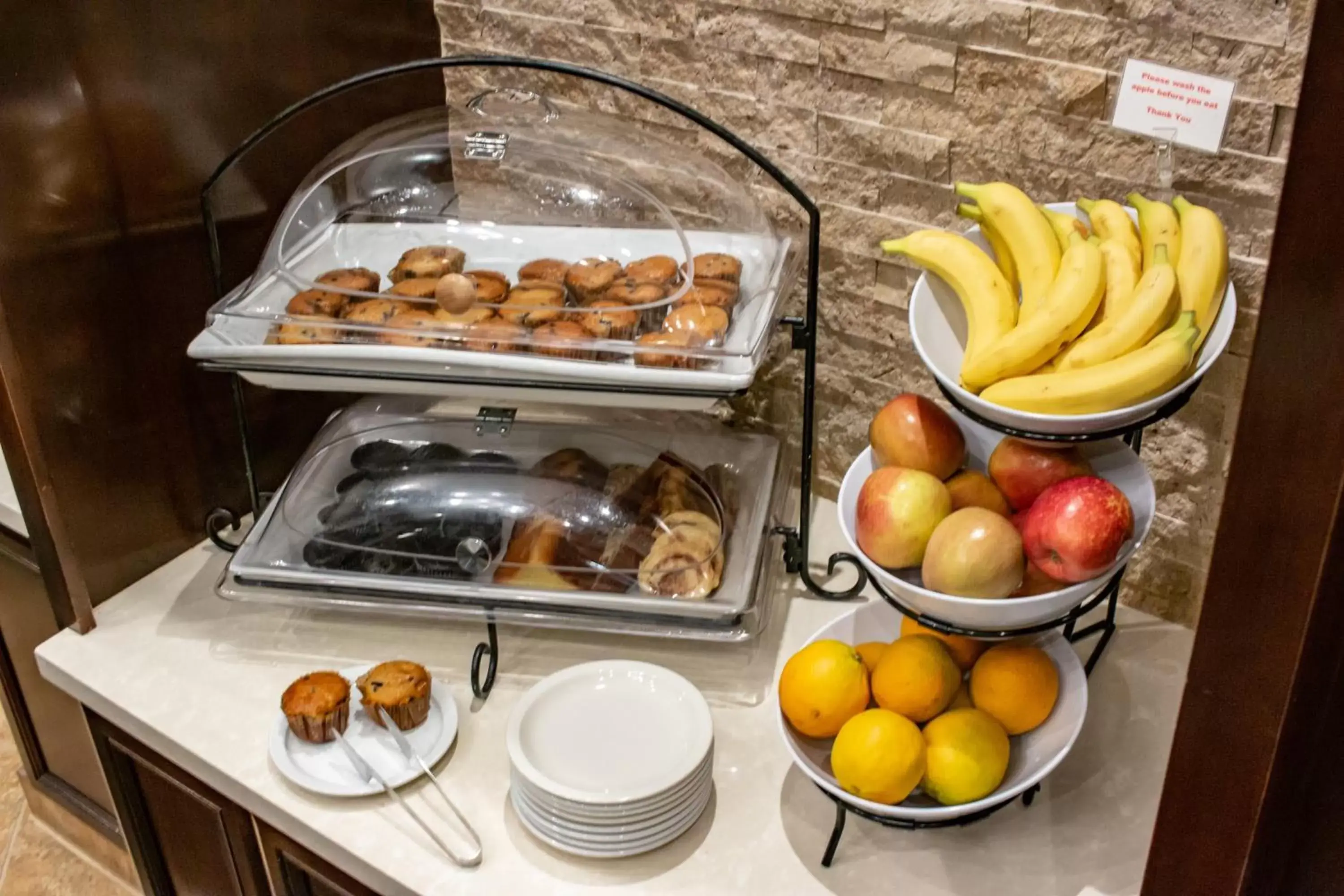 Breakfast in Staybridge Suites Silicon Valley - Milpitas by IHG Breakfast in Staybridge Suites Silicon Valley - Milpitas by IHG
