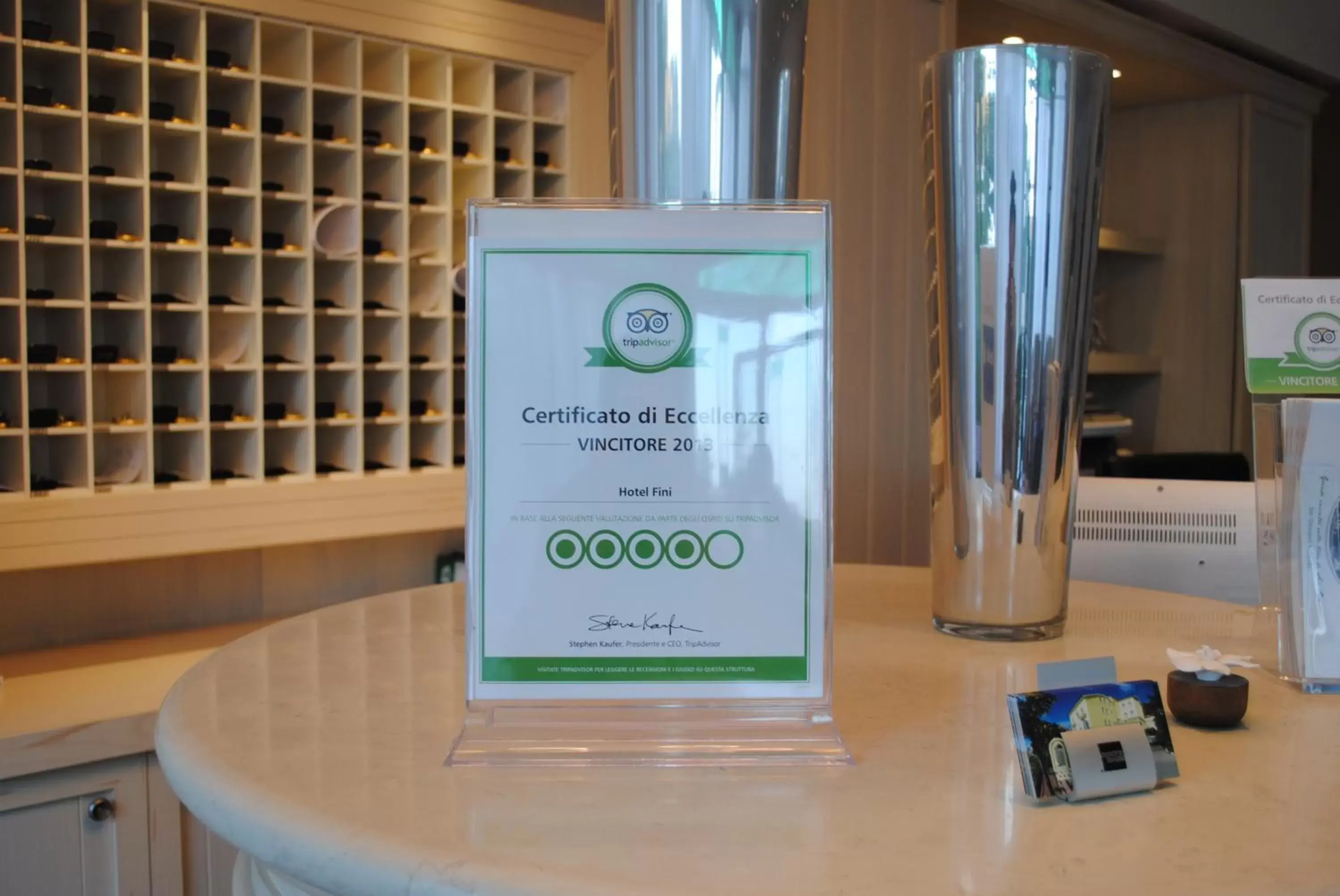 Logo/Certificate/Sign in Hotel Fini