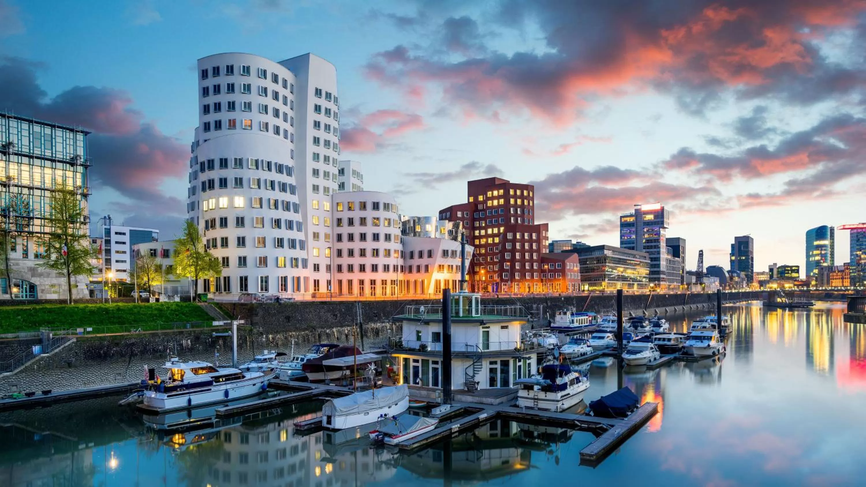 Nearby landmark in Holiday Inn Express Düsseldorf - City North by IHG