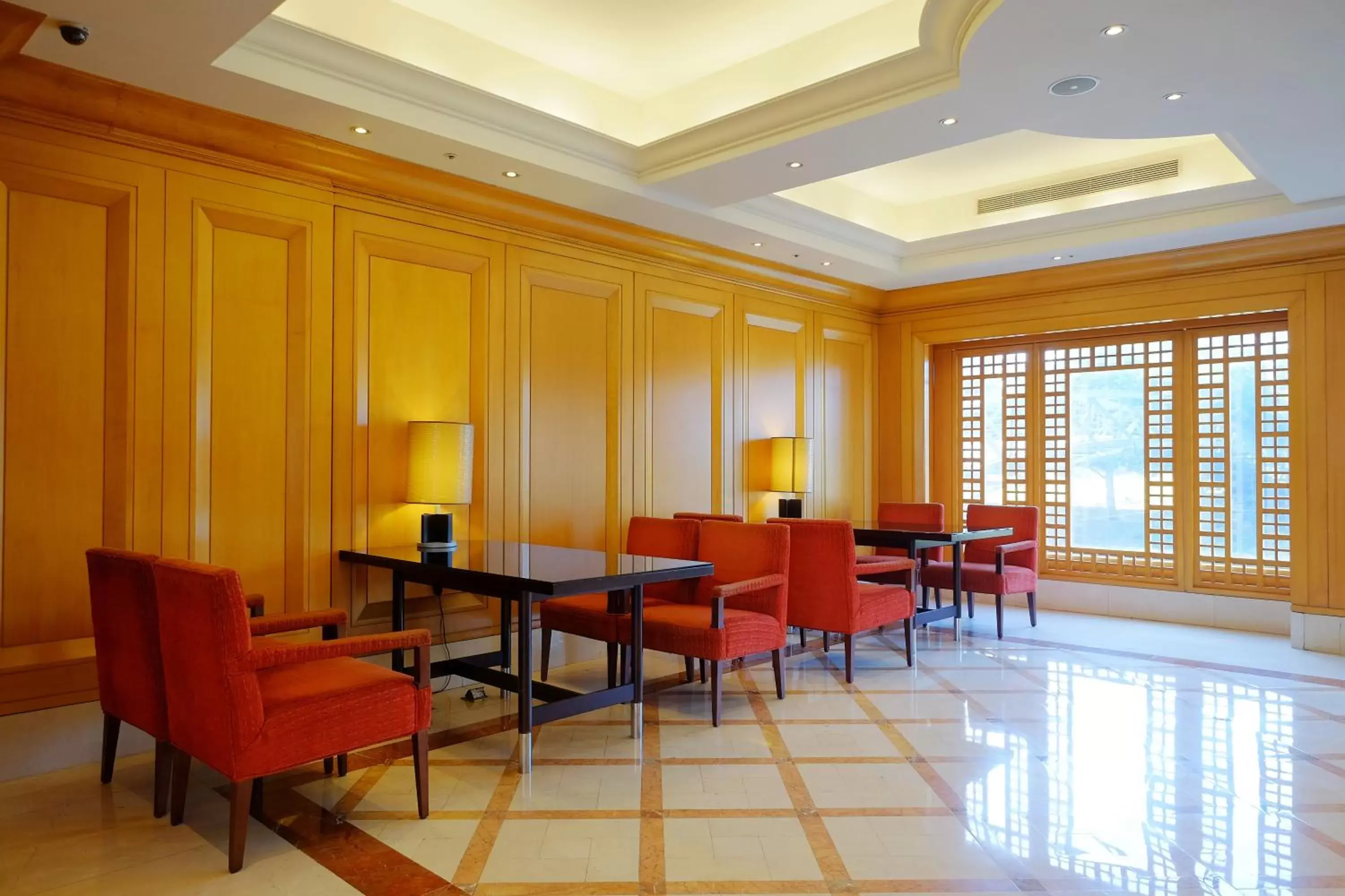 Lobby or reception, Restaurant/Places to Eat in City Suites - Taoyuan Gateway