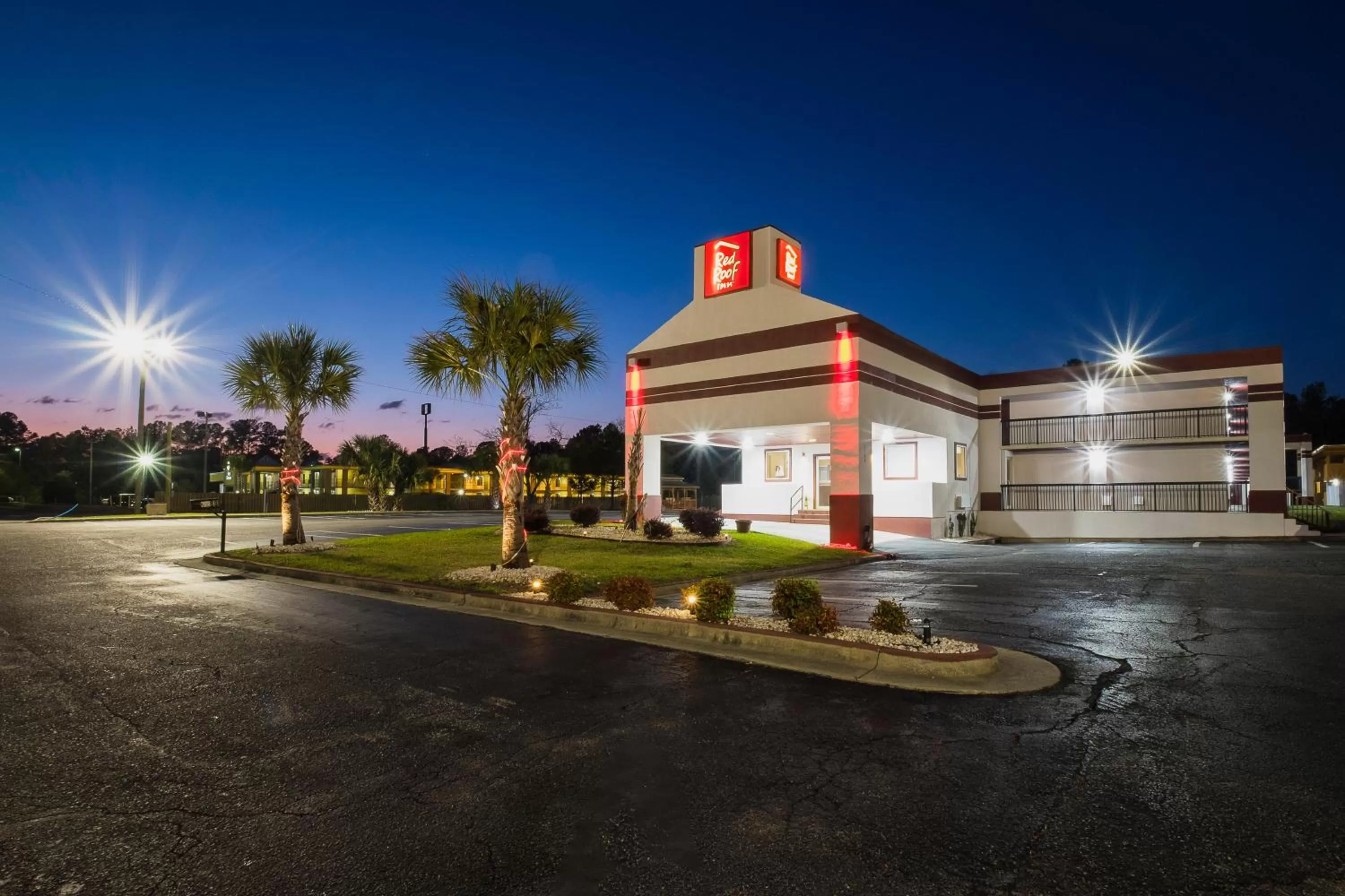 Property building in Red Roof Inn Walterboro