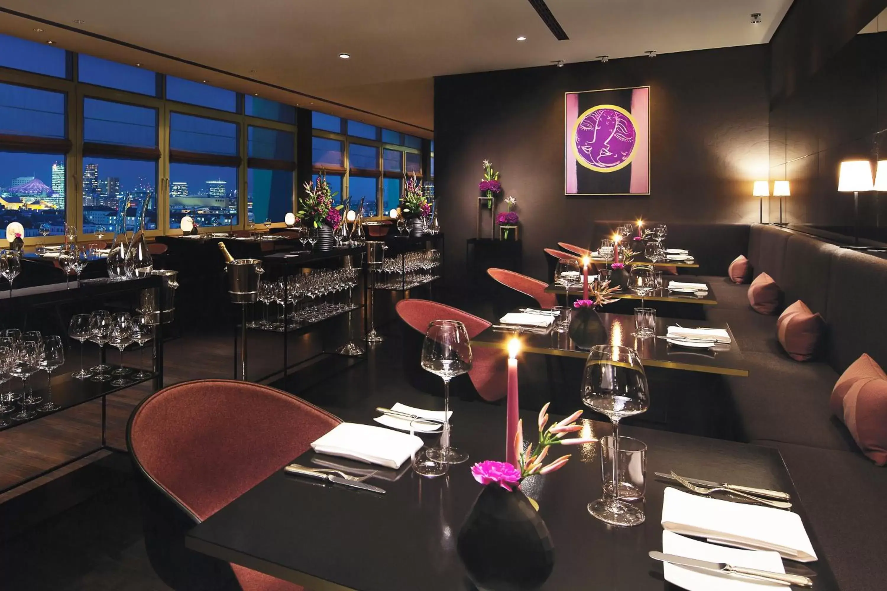 Restaurant/places to eat in InterContinental Berlin by IHG Restaurant/places to eat in InterContinental Berlin by IHG