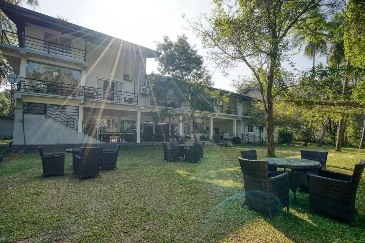 Property building in Athena Lake by Seedevi Property building in Athena Lake by Seedevi