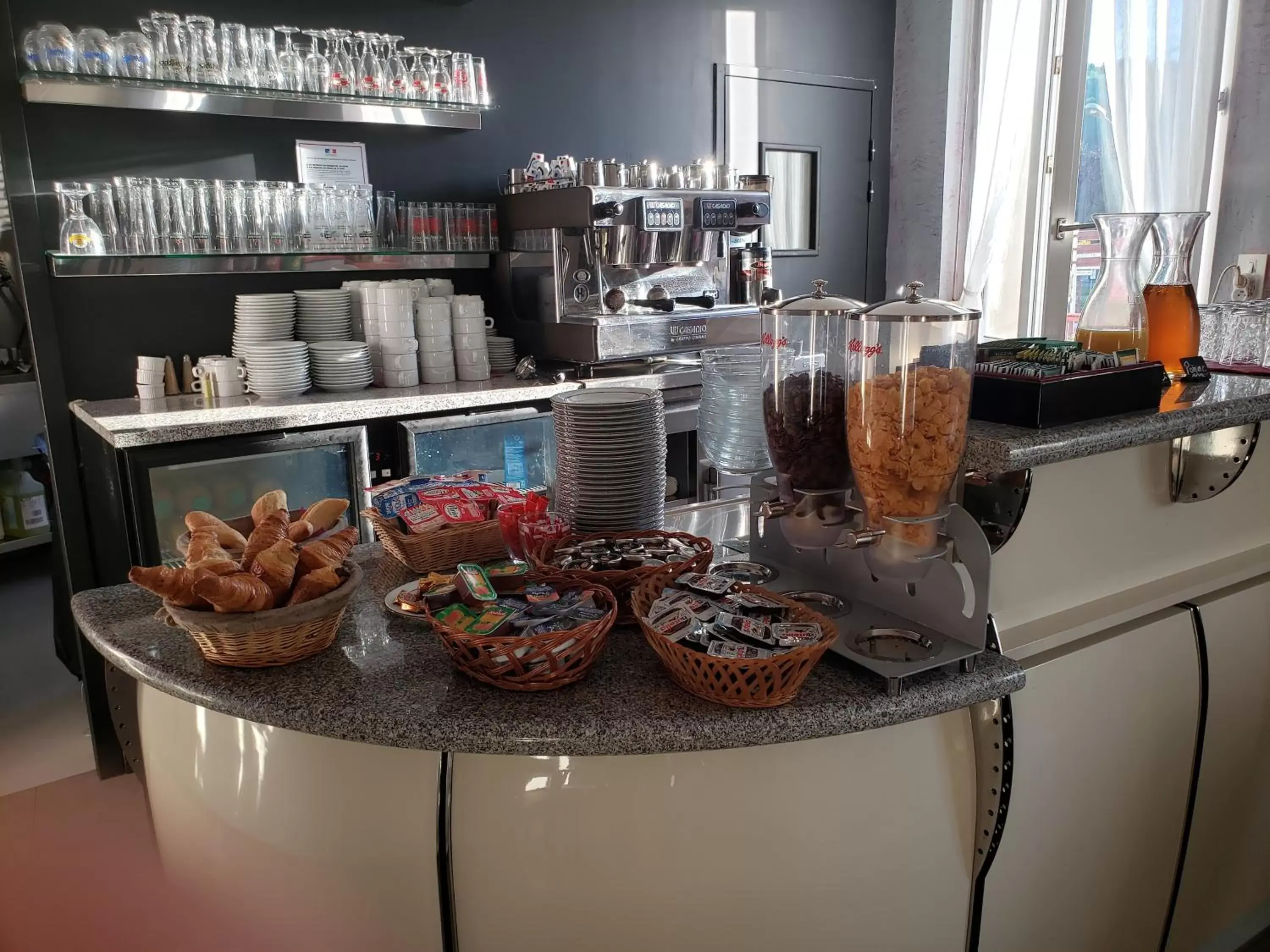 Continental breakfast in Hotel du Touring