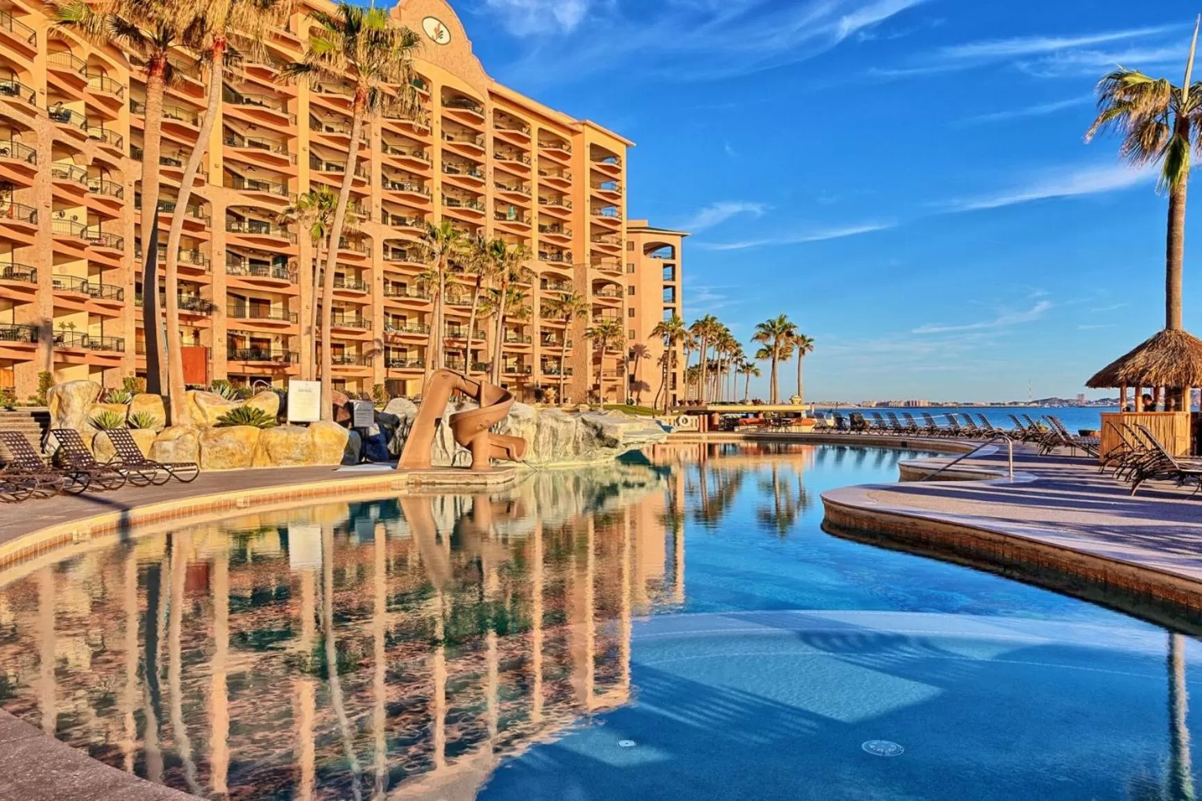 Swimming pool in Sonoran Sea 310-W - Modern 1 bedroom