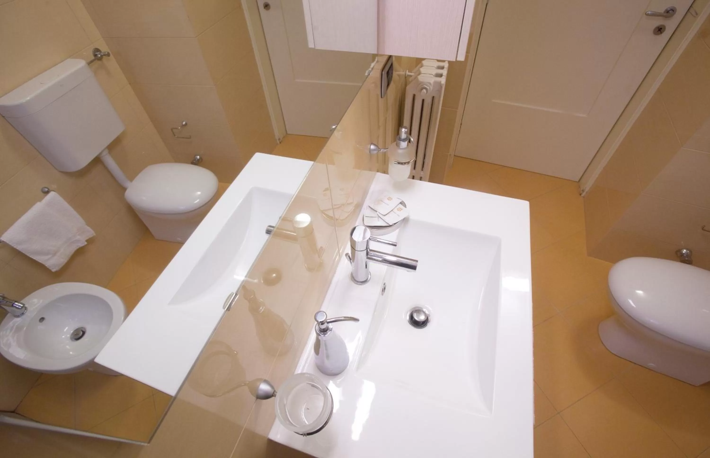 Bathroom in Nonna Jole