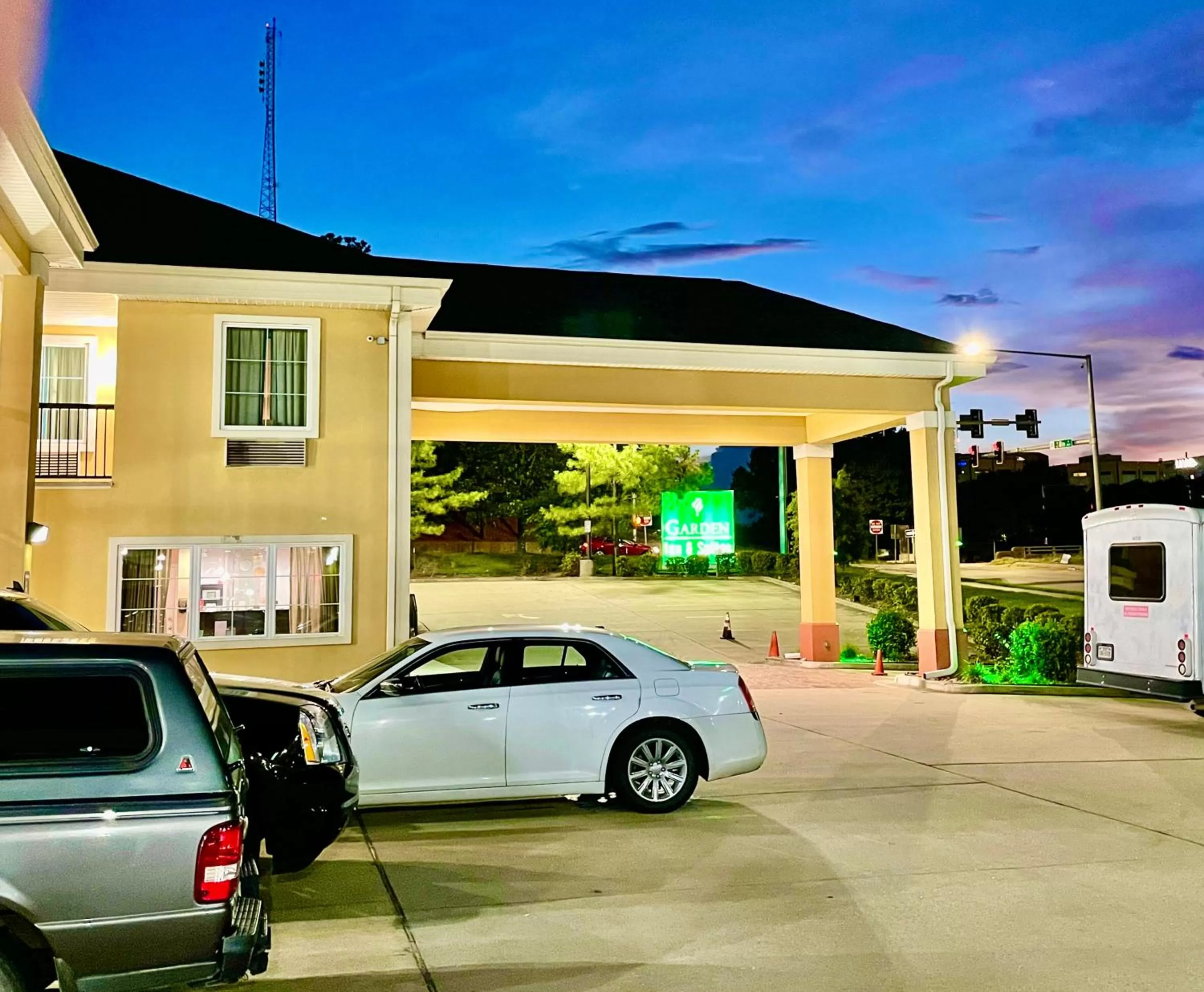 Property Building in Garden Inn and Suites