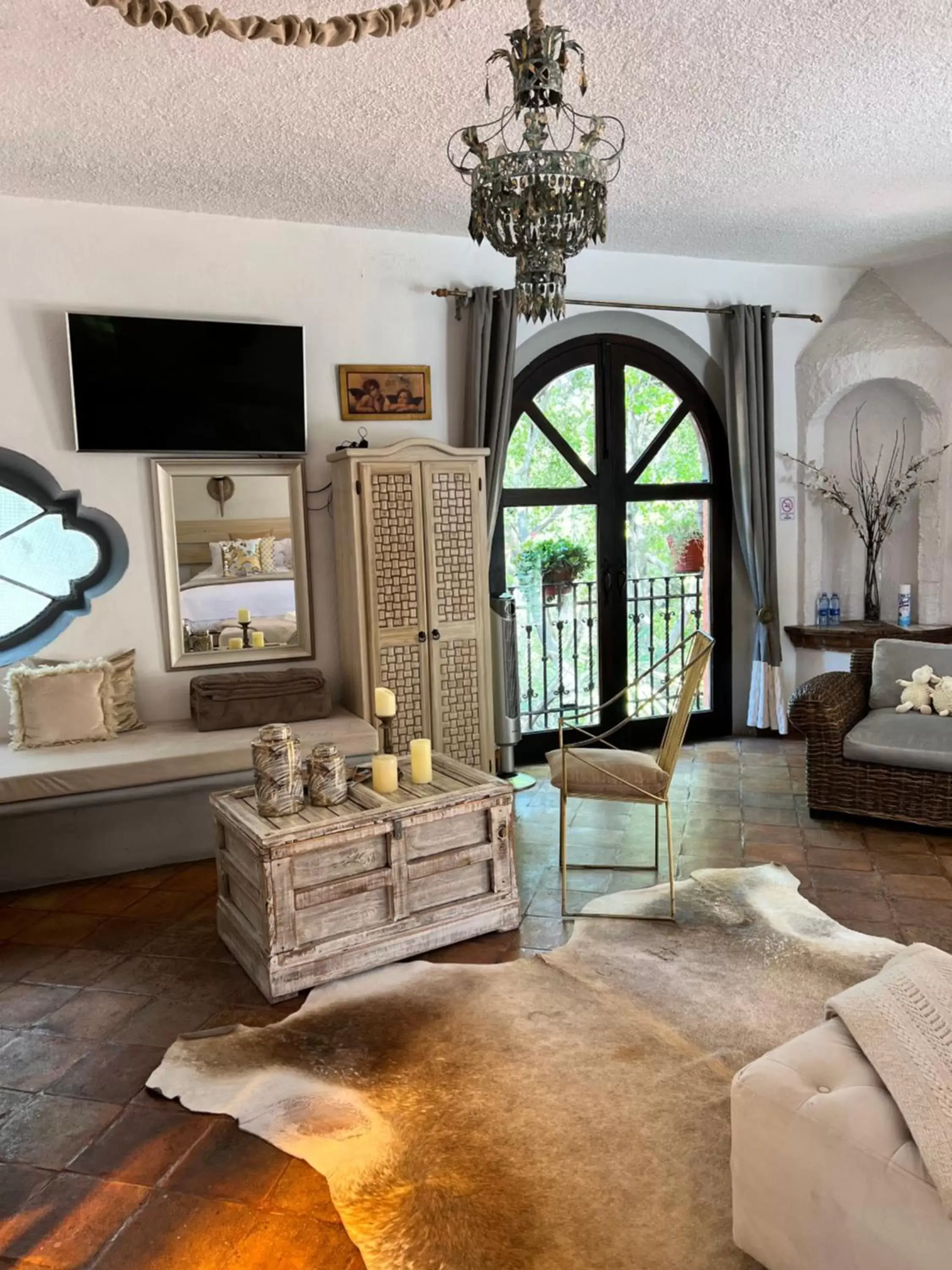 TV and multimedia, Seating Area in Tres Fuentes Hotel Boutique