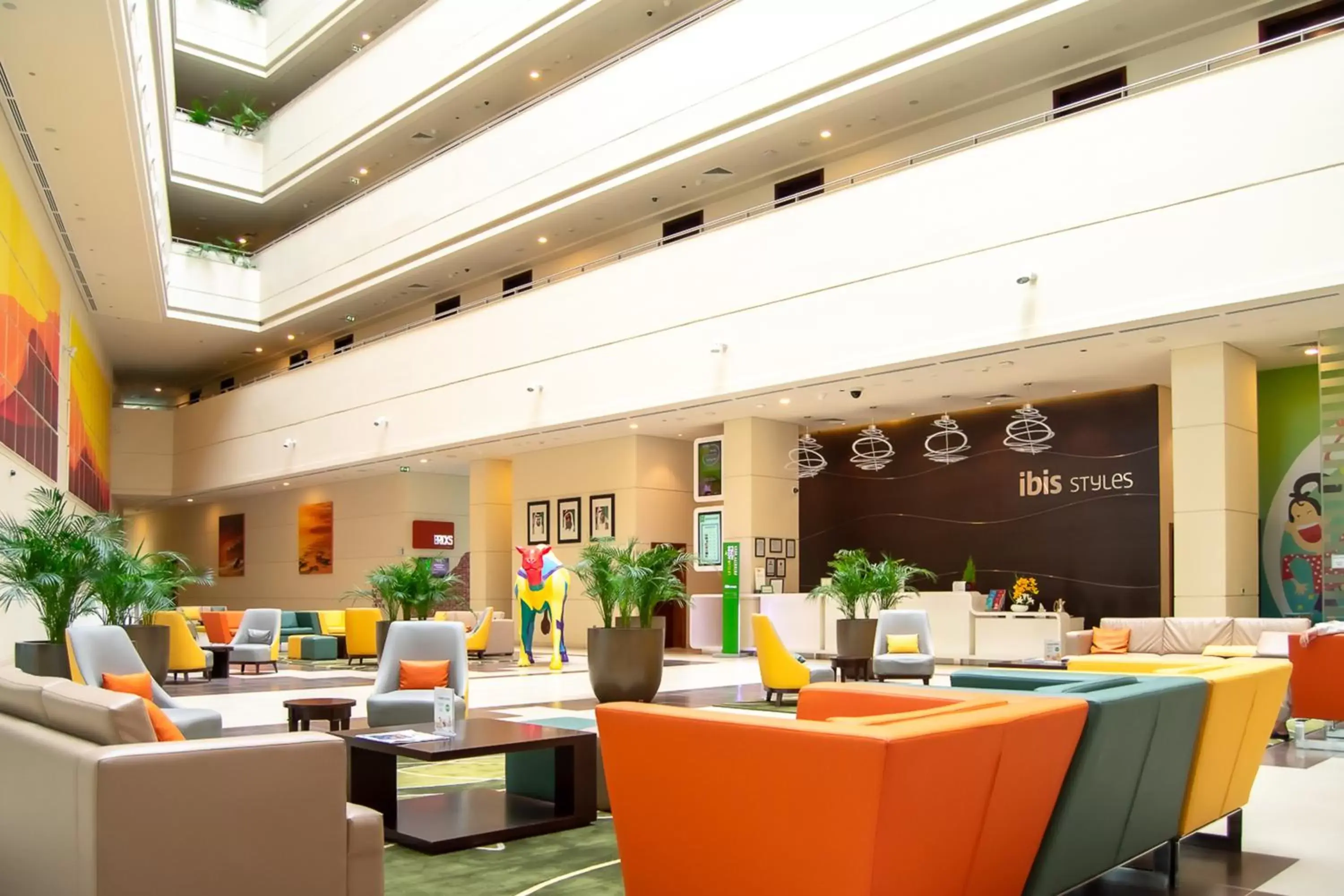 Facade/entrance, Restaurant/Places to Eat in Ibis Styles Dragon Mart Dubai
