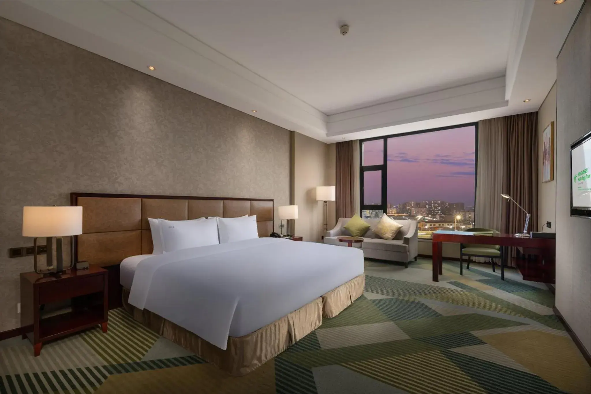 Photo of the whole room in Holiday Inn Foshan Nanhai Central, an IHG Hotel