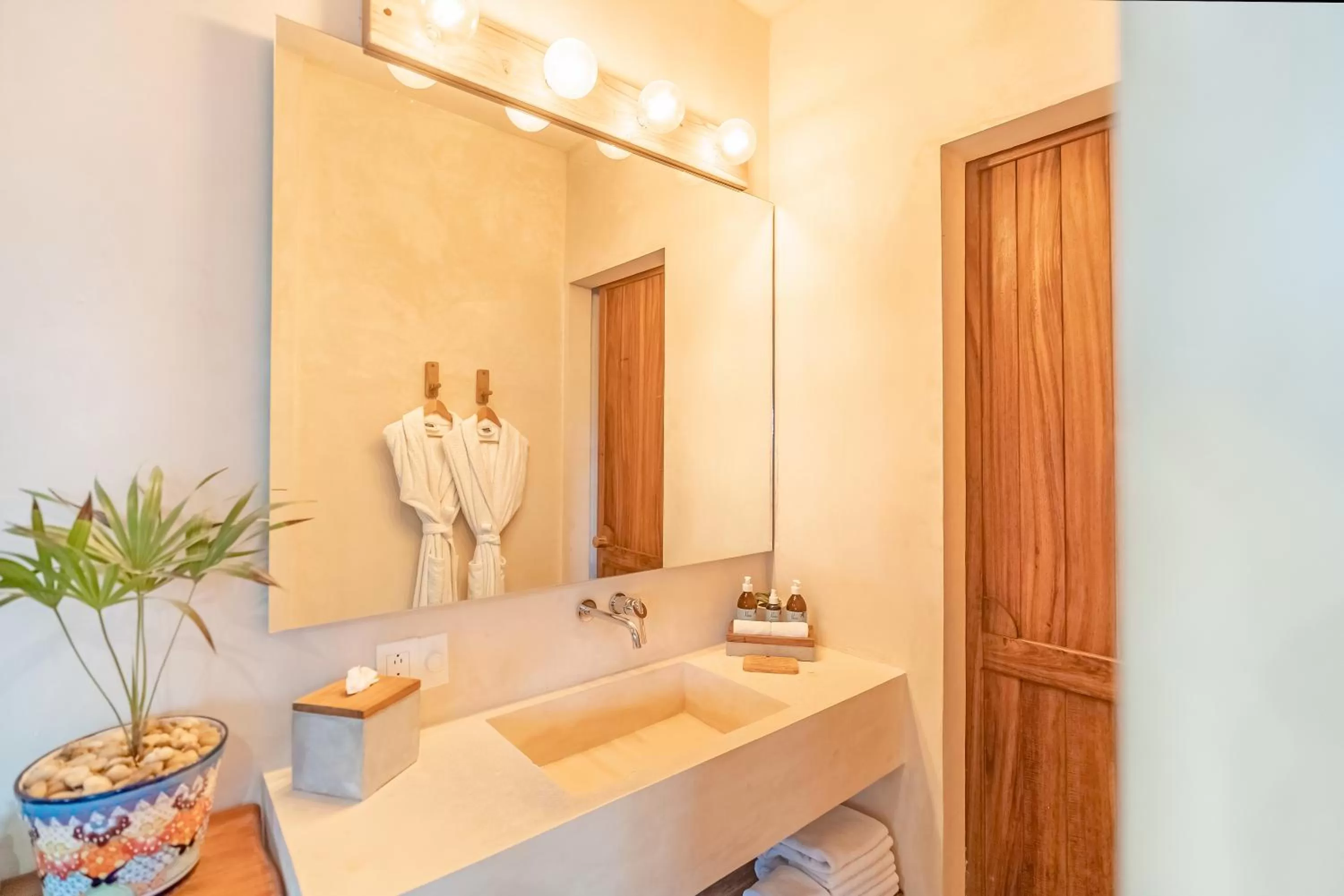 Ahau Tulum - Beachfront Hotel