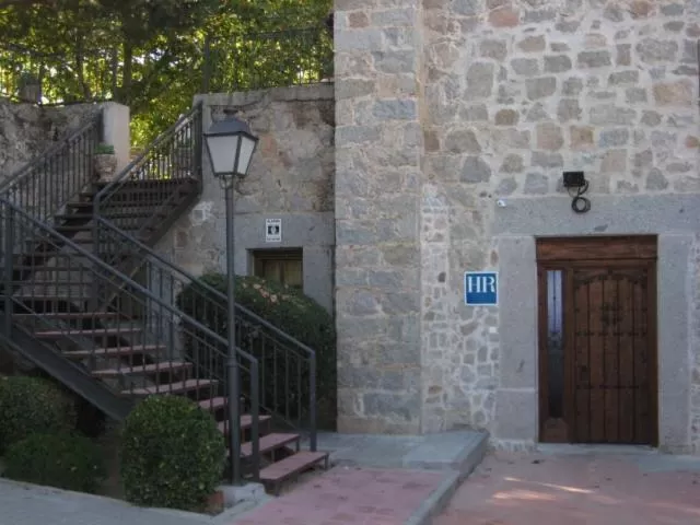 Facade/entrance in Hotel Restaurante Sonsoles