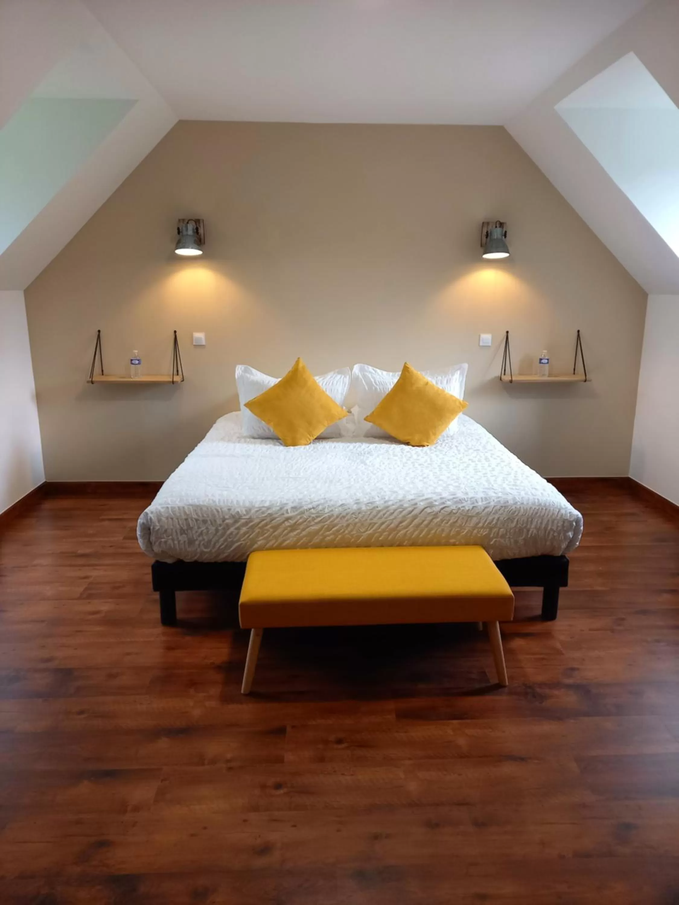 Property building, Bed in chambres et gites d'étretat