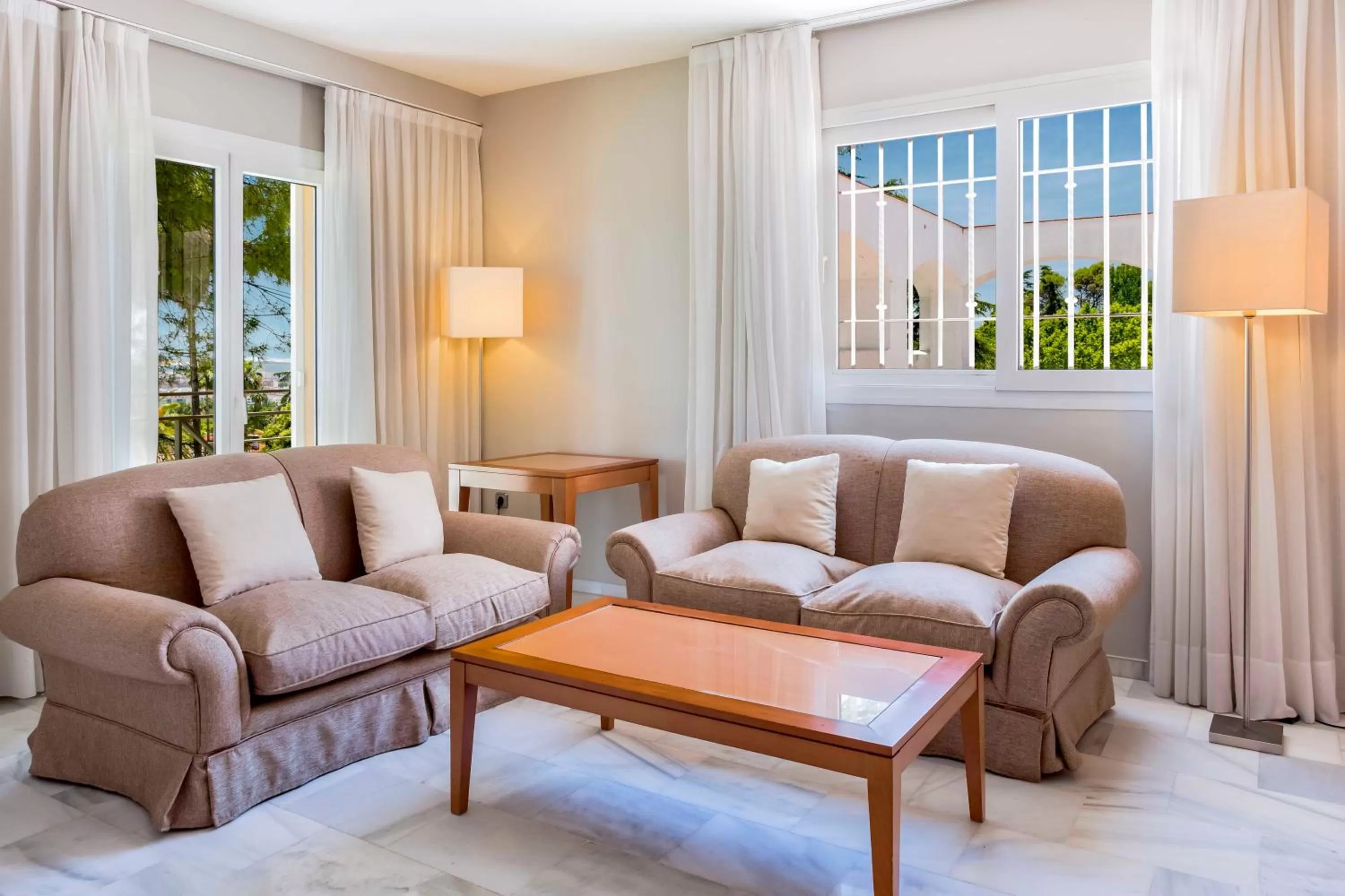 Living room in Exe Las Adelfas