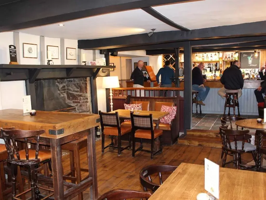 Lounge or bar, Restaurant/Places to Eat in Cockhaven Arms