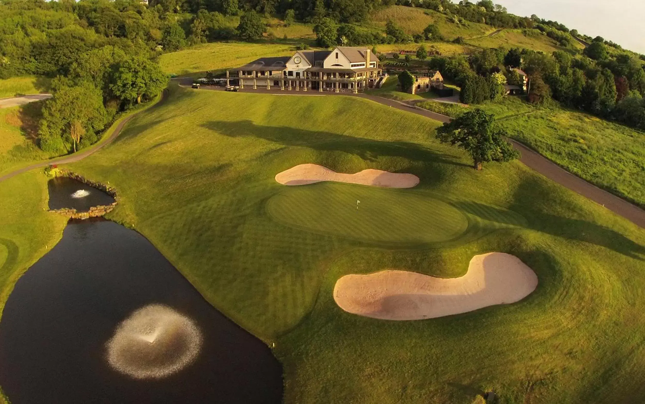 Restaurant/places to eat, Bird's-eye View in The Manor House At Celtic Manor