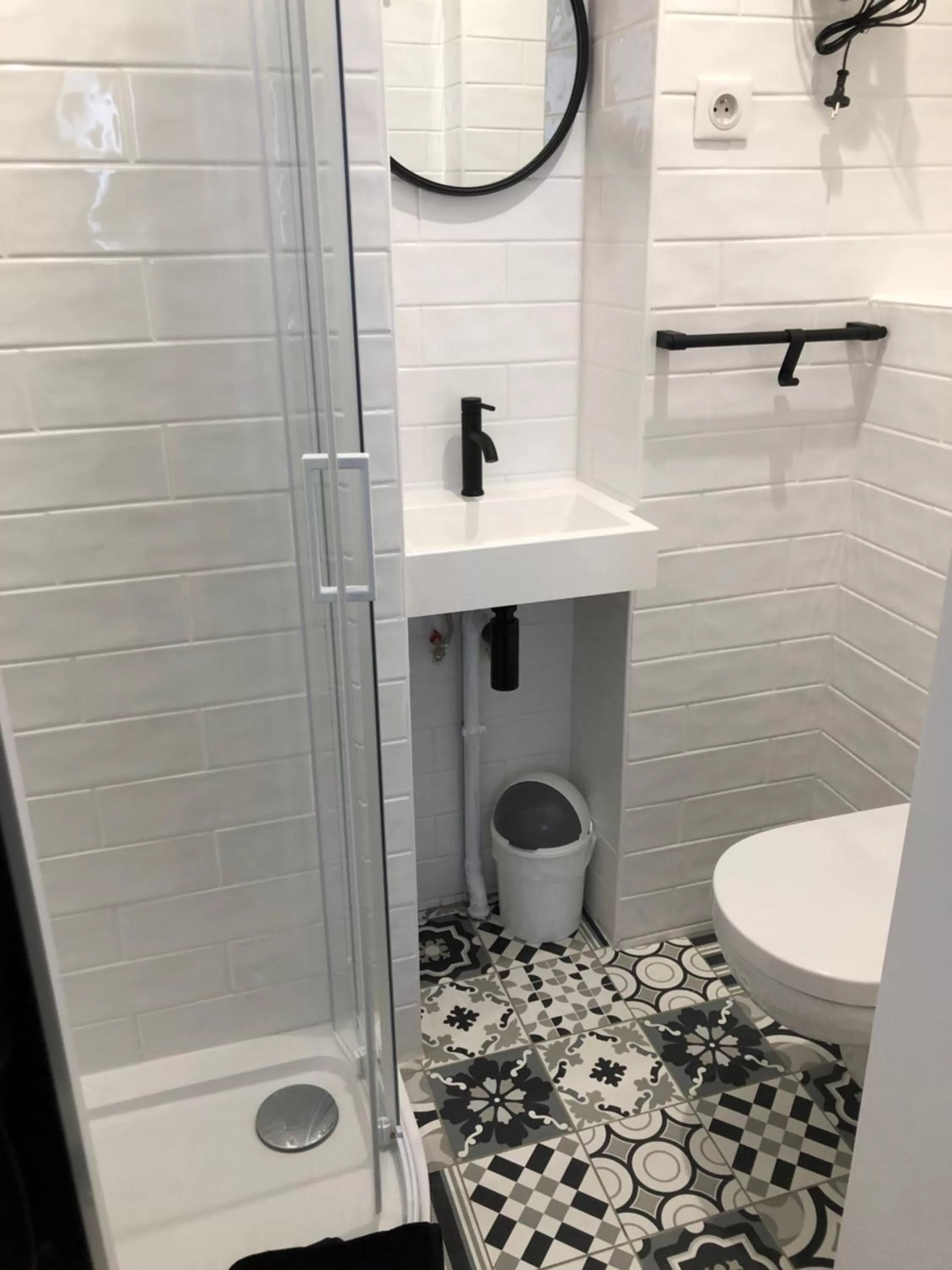 Bathroom in Beatrice et Emmanuel Meublé Eiffel