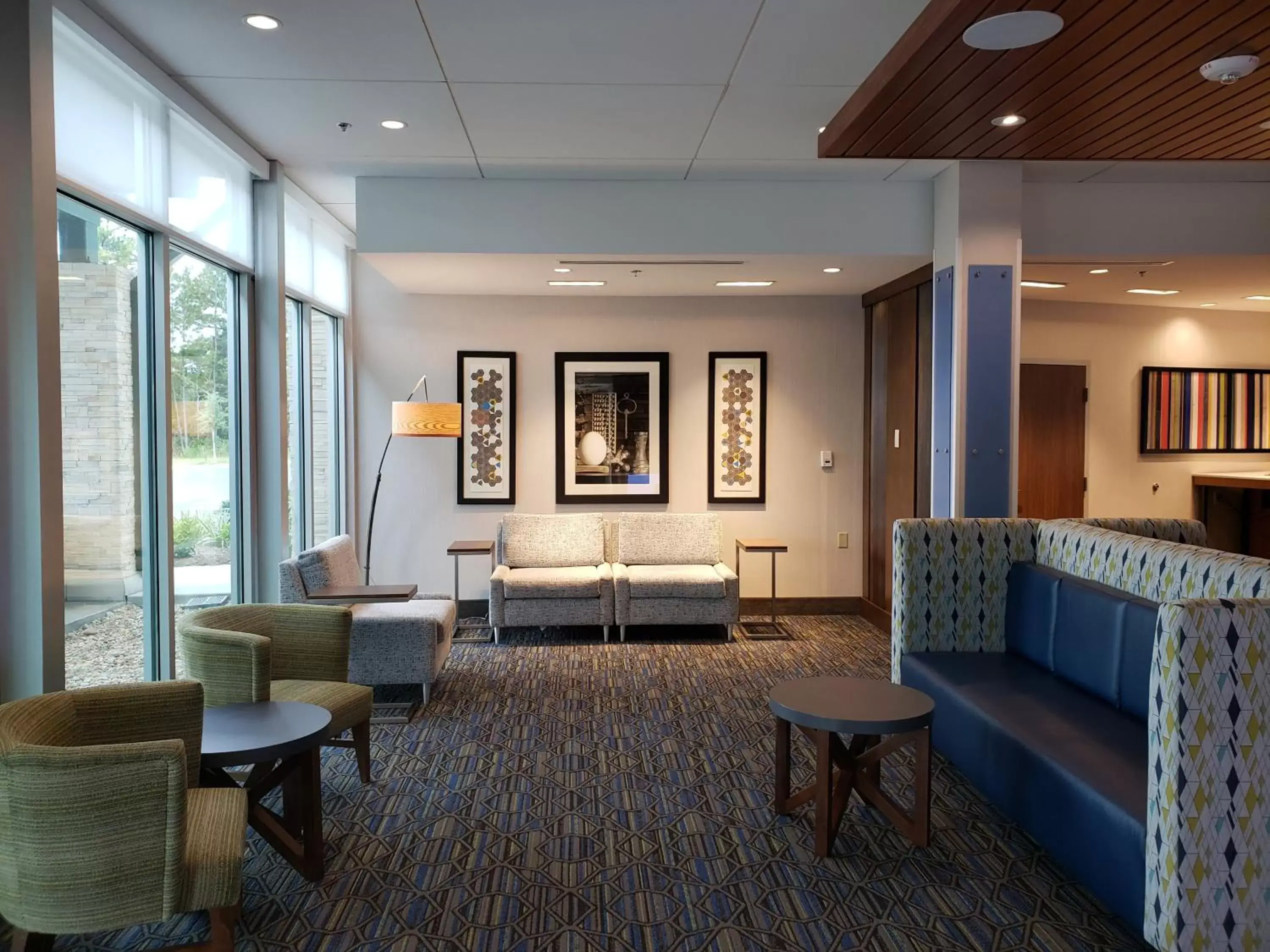 Lobby or reception, Lobby/Reception in Holiday Inn Express & Suites - Savannah N - Port Wentworth, an IHG Hotel