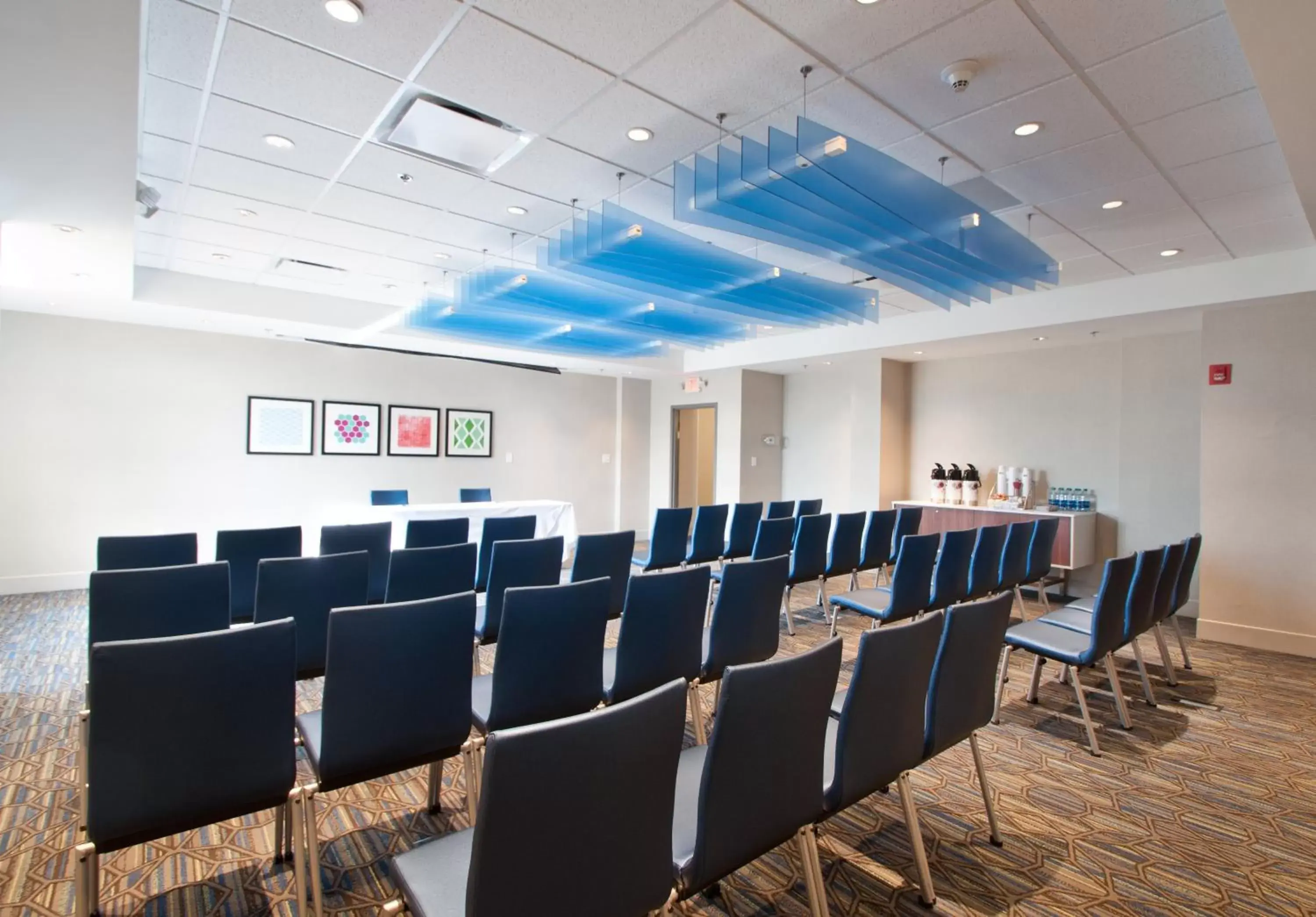 Meeting/conference room in Holiday Inn Express Quantico - Stafford, an IHG Hotel