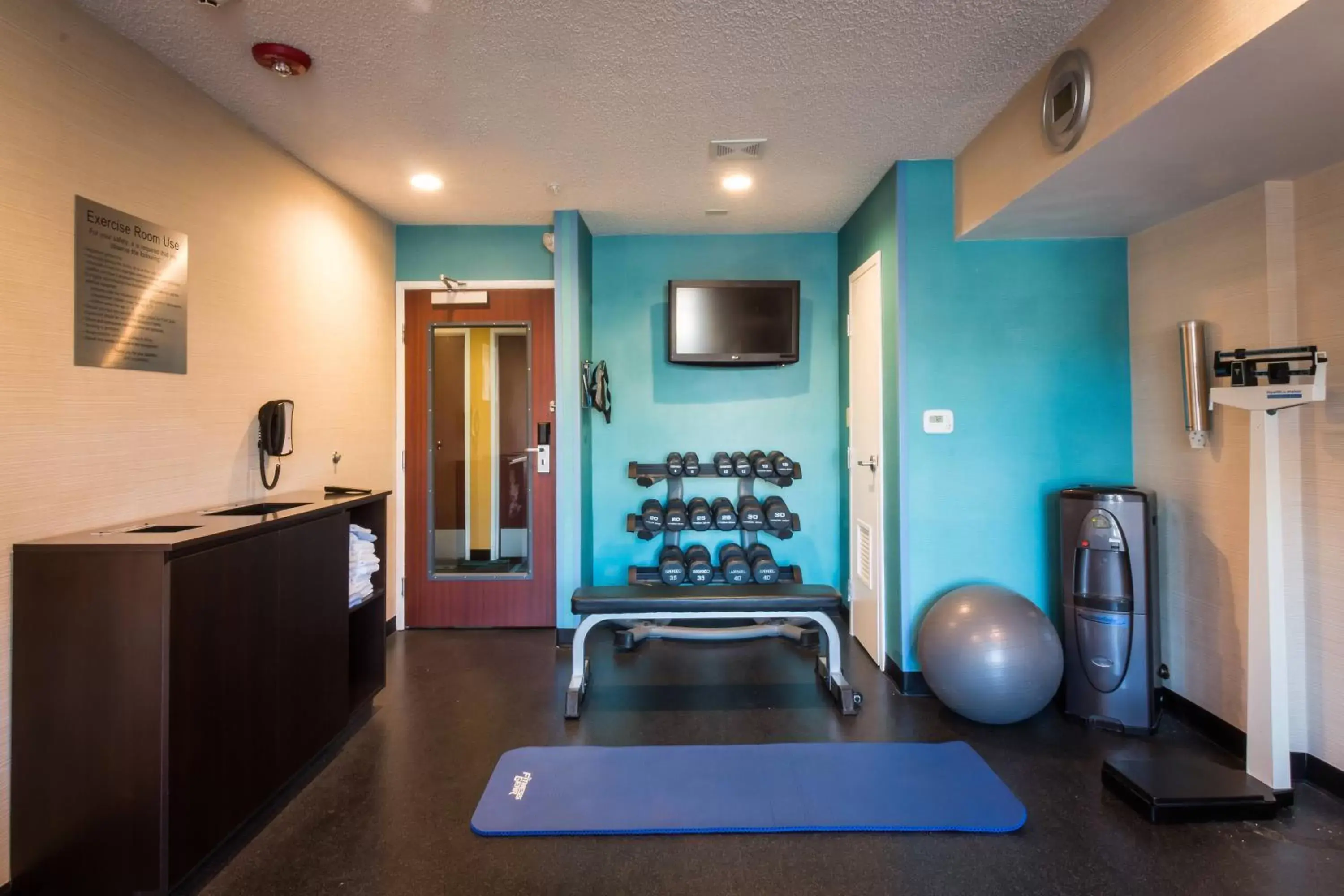 Fitness centre/facilities, Kitchen/Kitchenette in Fairfield Inn by Marriott Las Cruces