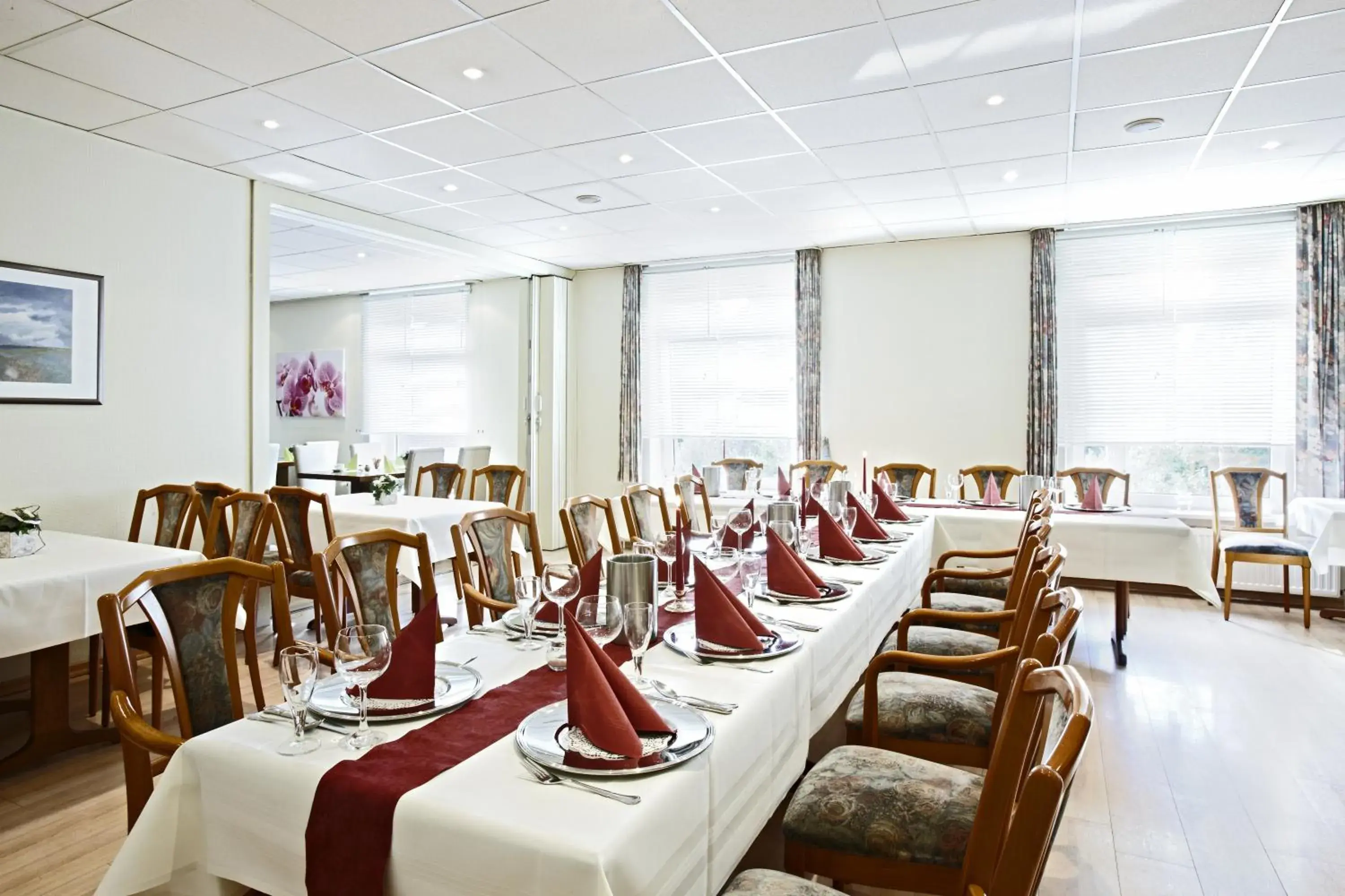 Restaurant/Places to Eat in Hotel Koenigstein Kiel by Tulip Inn