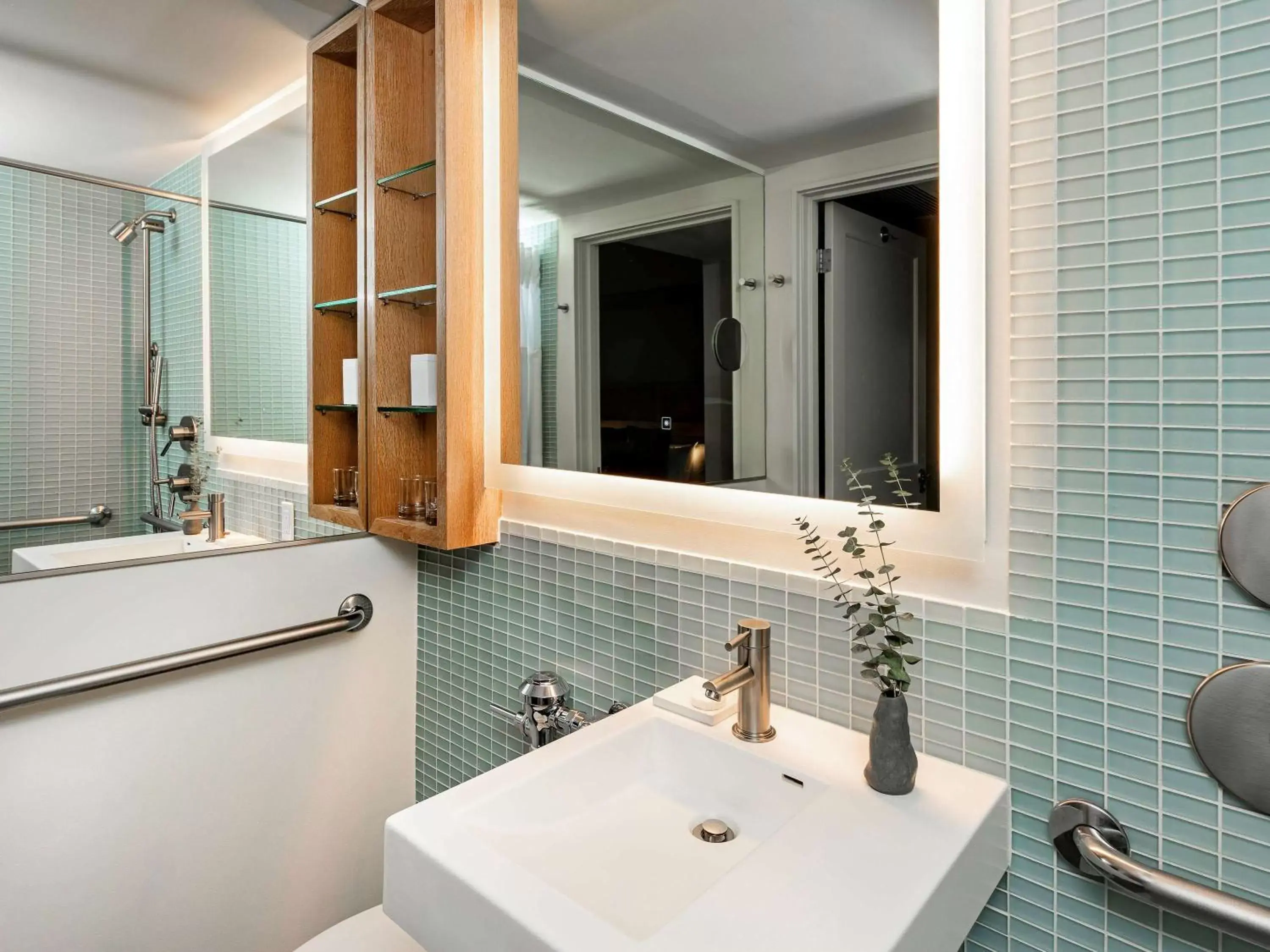 Bathroom in Hotel Andra Seattle MGallery Hotel Collection