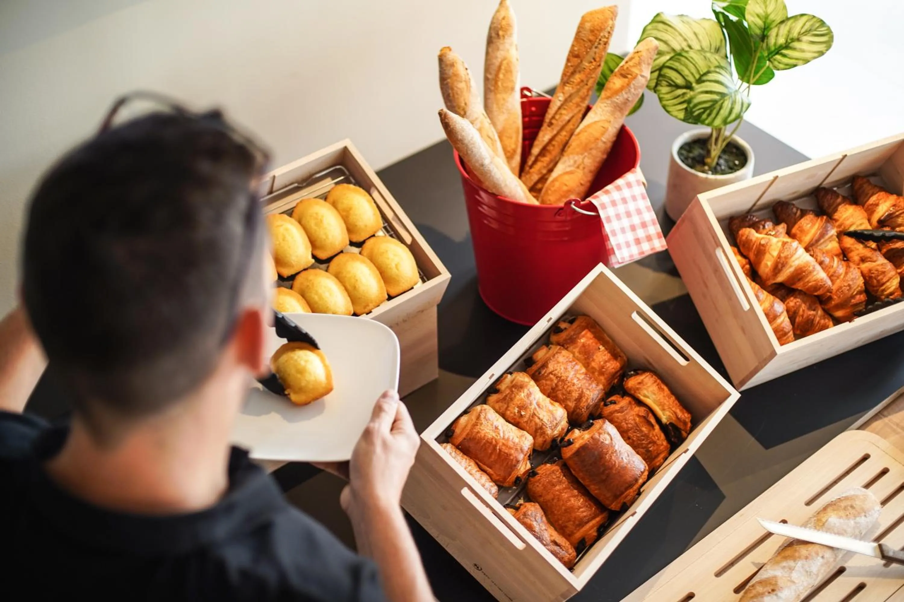 Buffet breakfast in Ibis Tours Centre Giraudeau