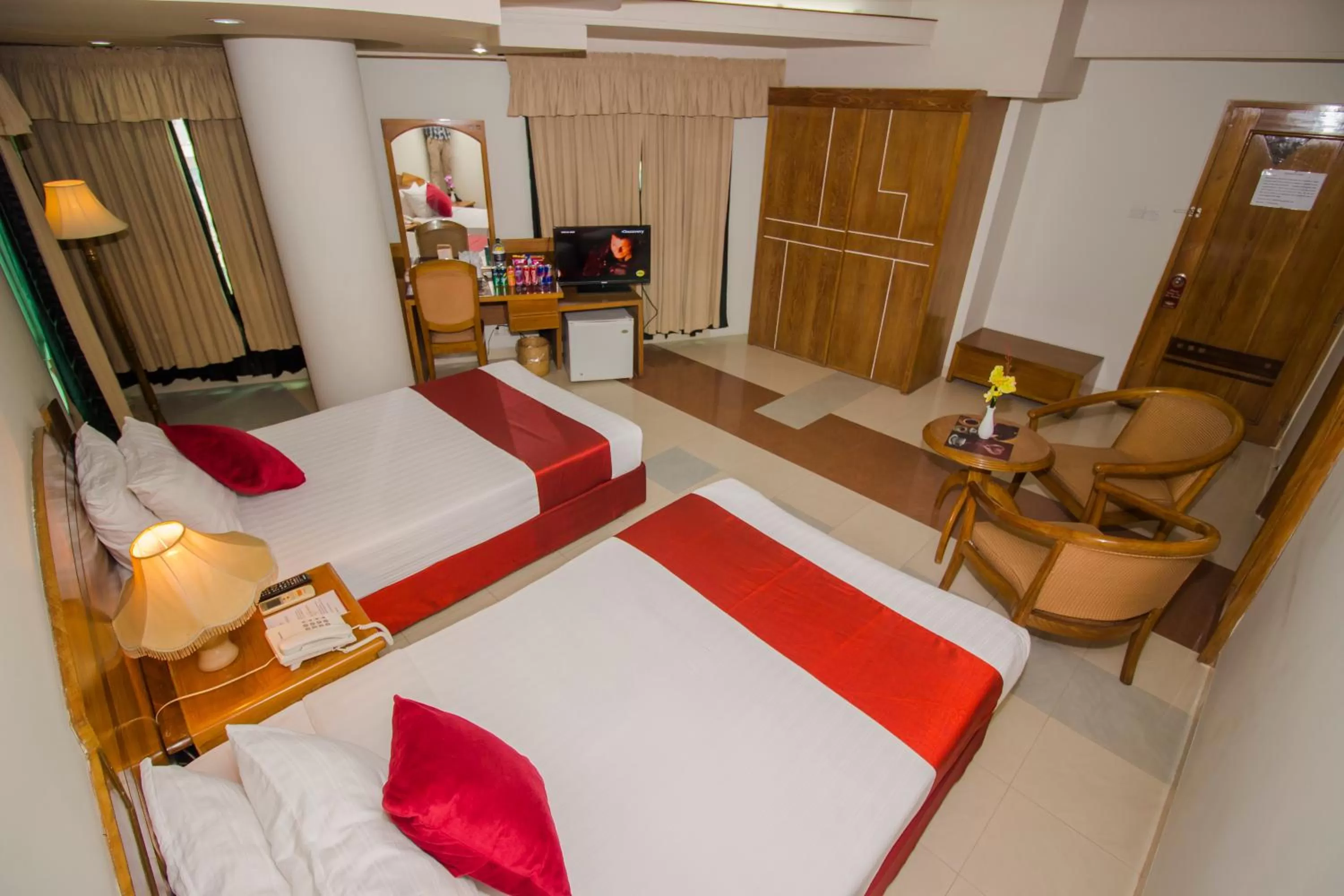 Seating area, Bed in Hotel Victory - Best in City Center