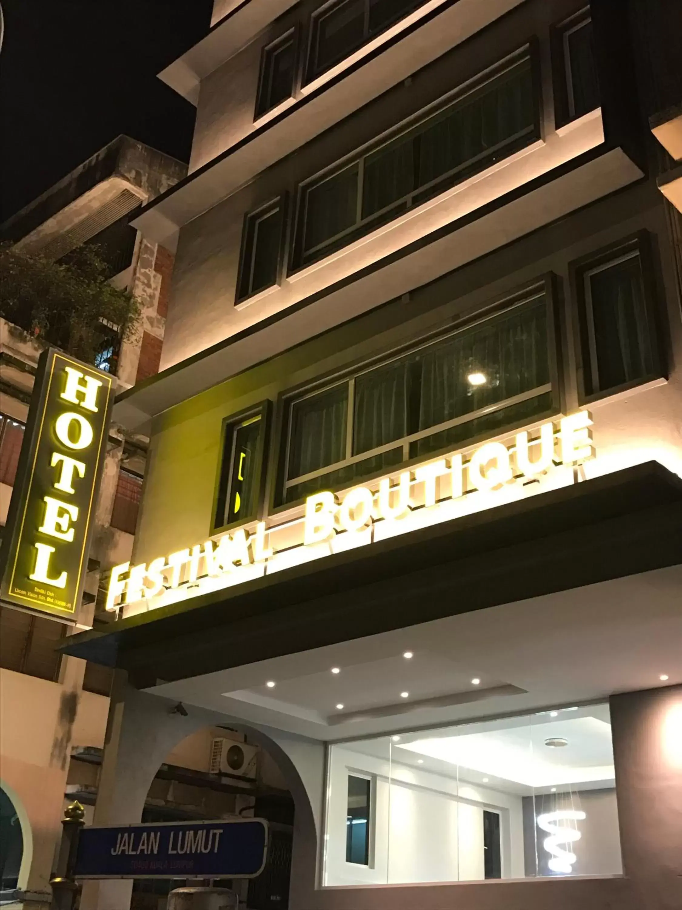 Property Building in Festival Boutique Hotel - Damai Complex