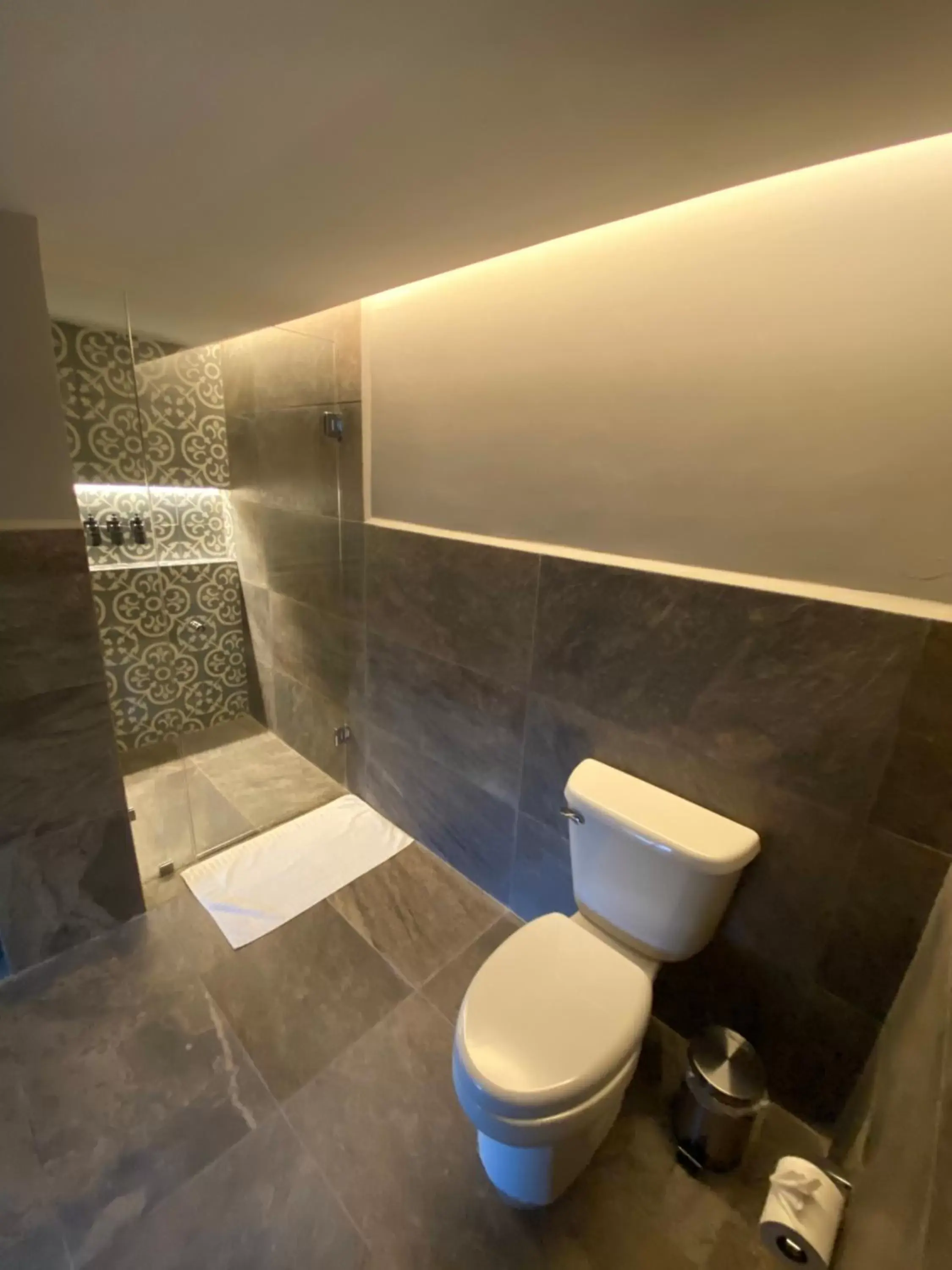 Bathroom in Ontico Urban Design Hotel