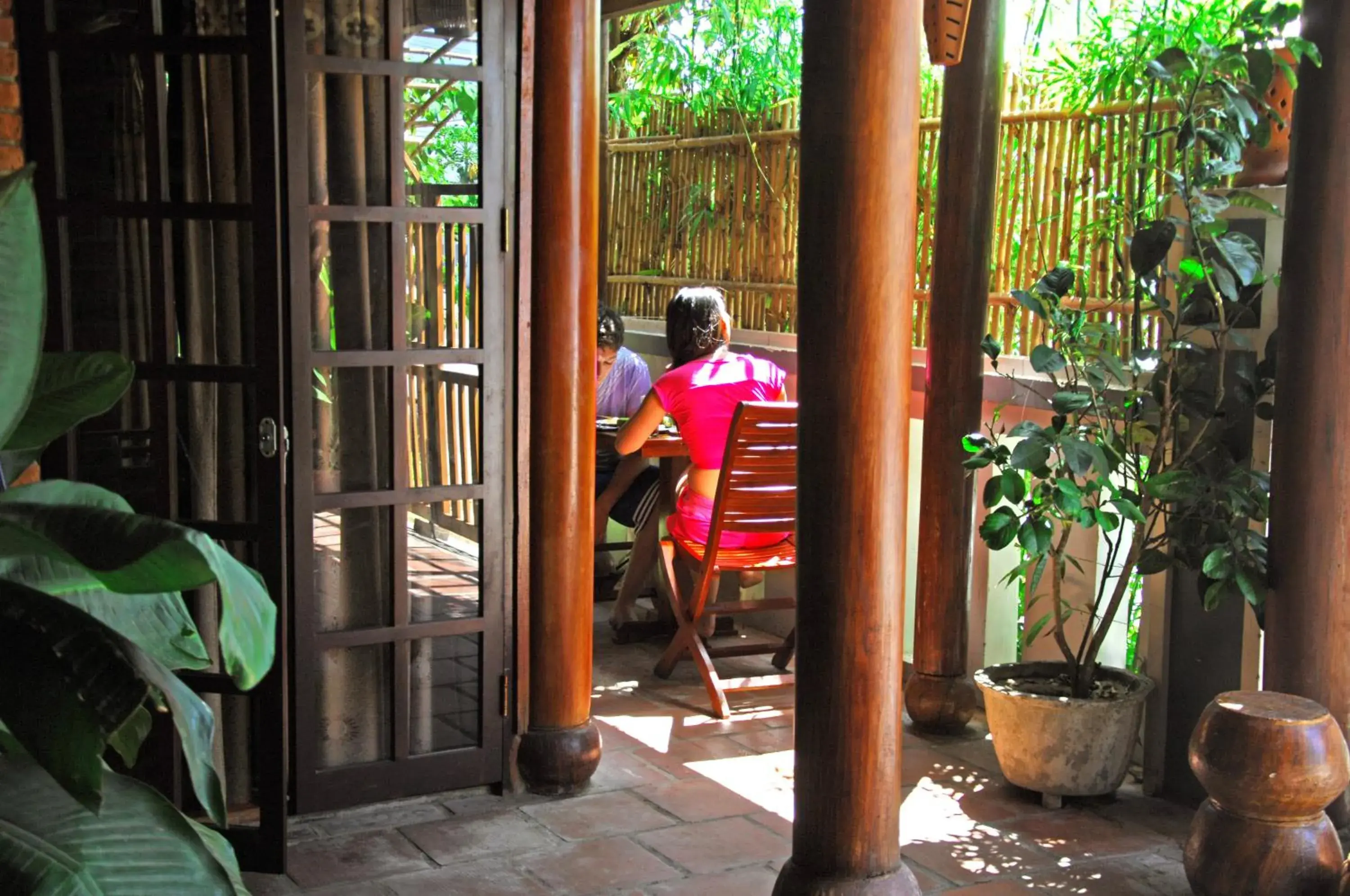 Garden, Staff in Seaside An Bang Homestay