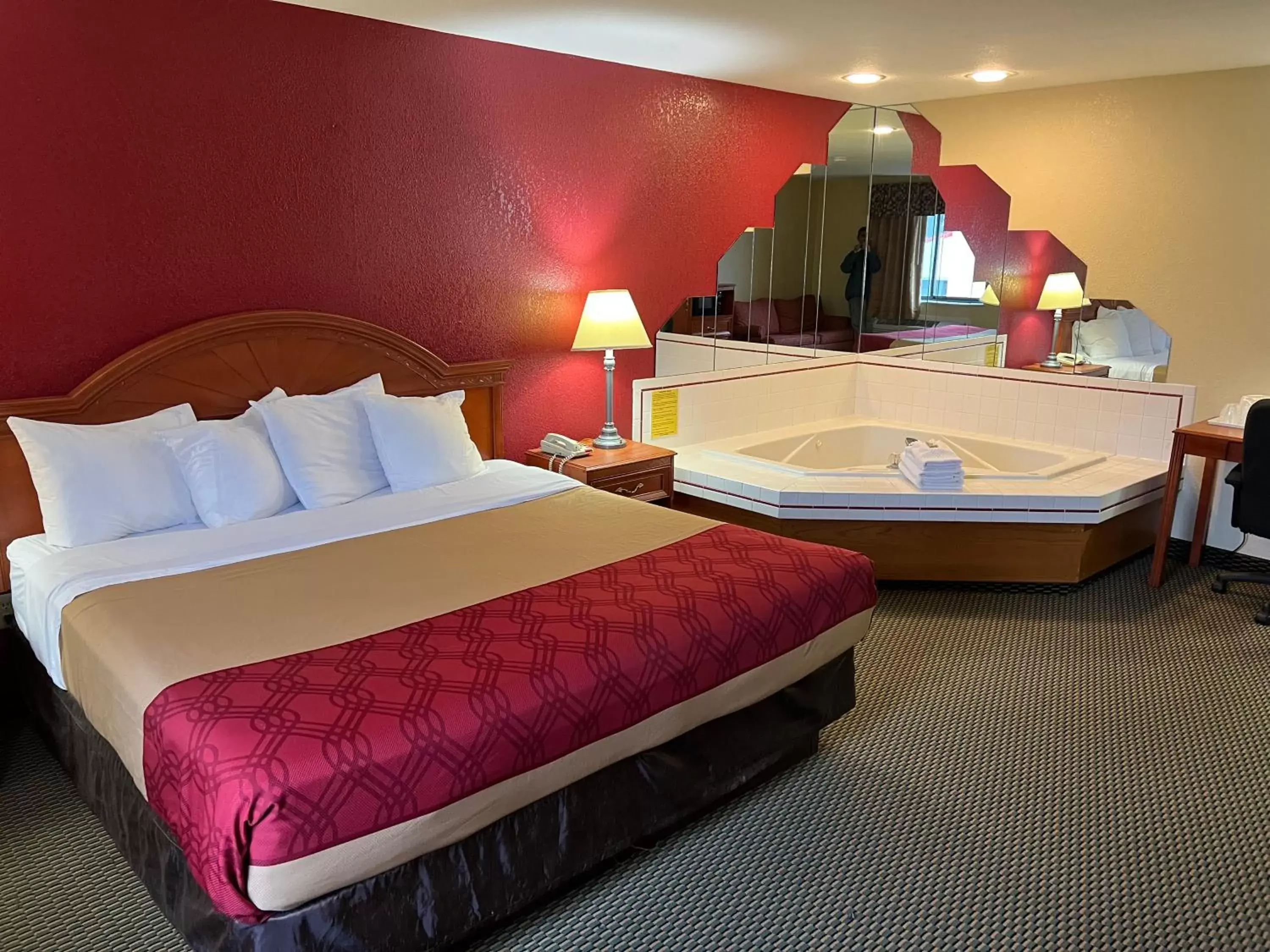 Bed in Express Inn & suites