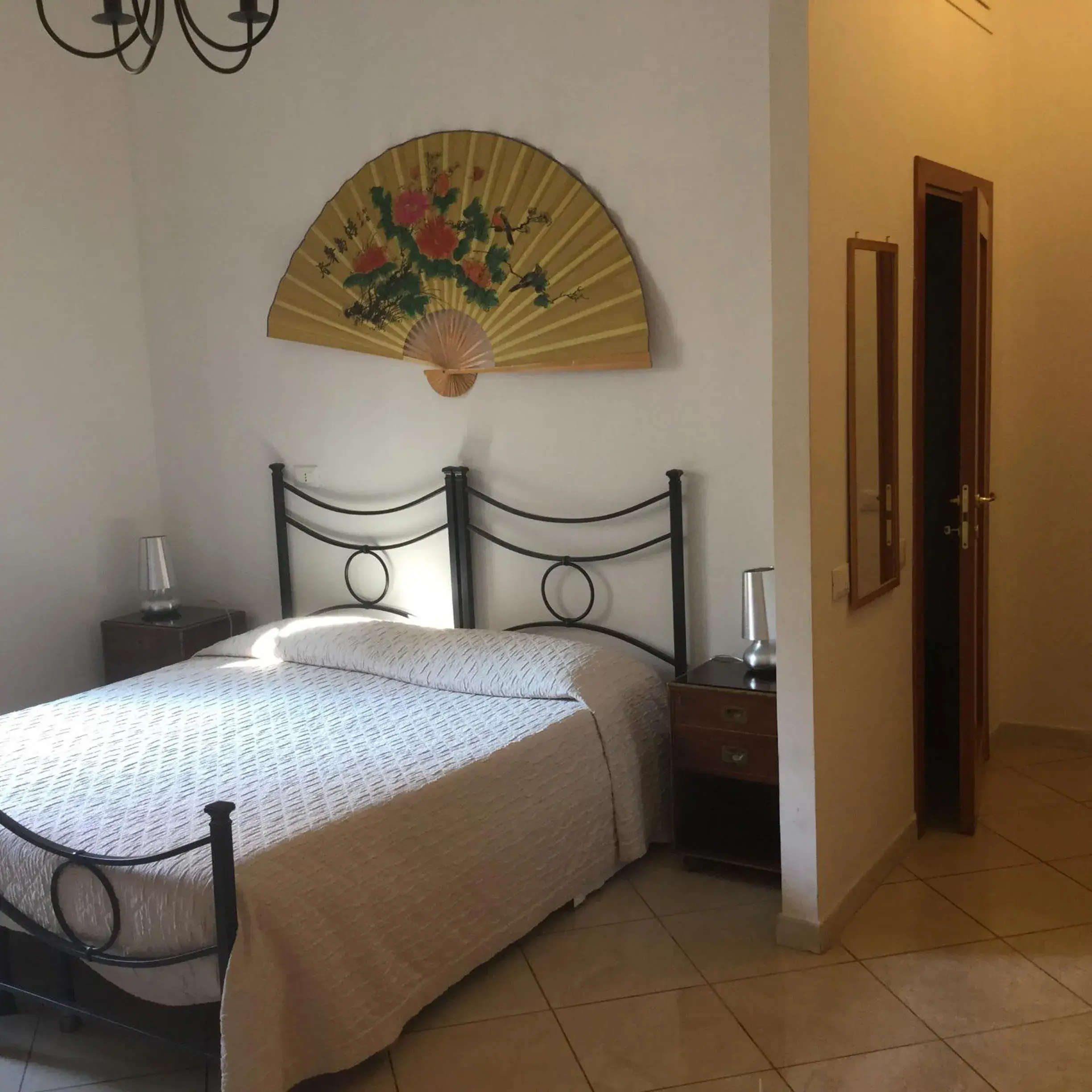 Bed in Hotel Touring Bed in Hotel Touring