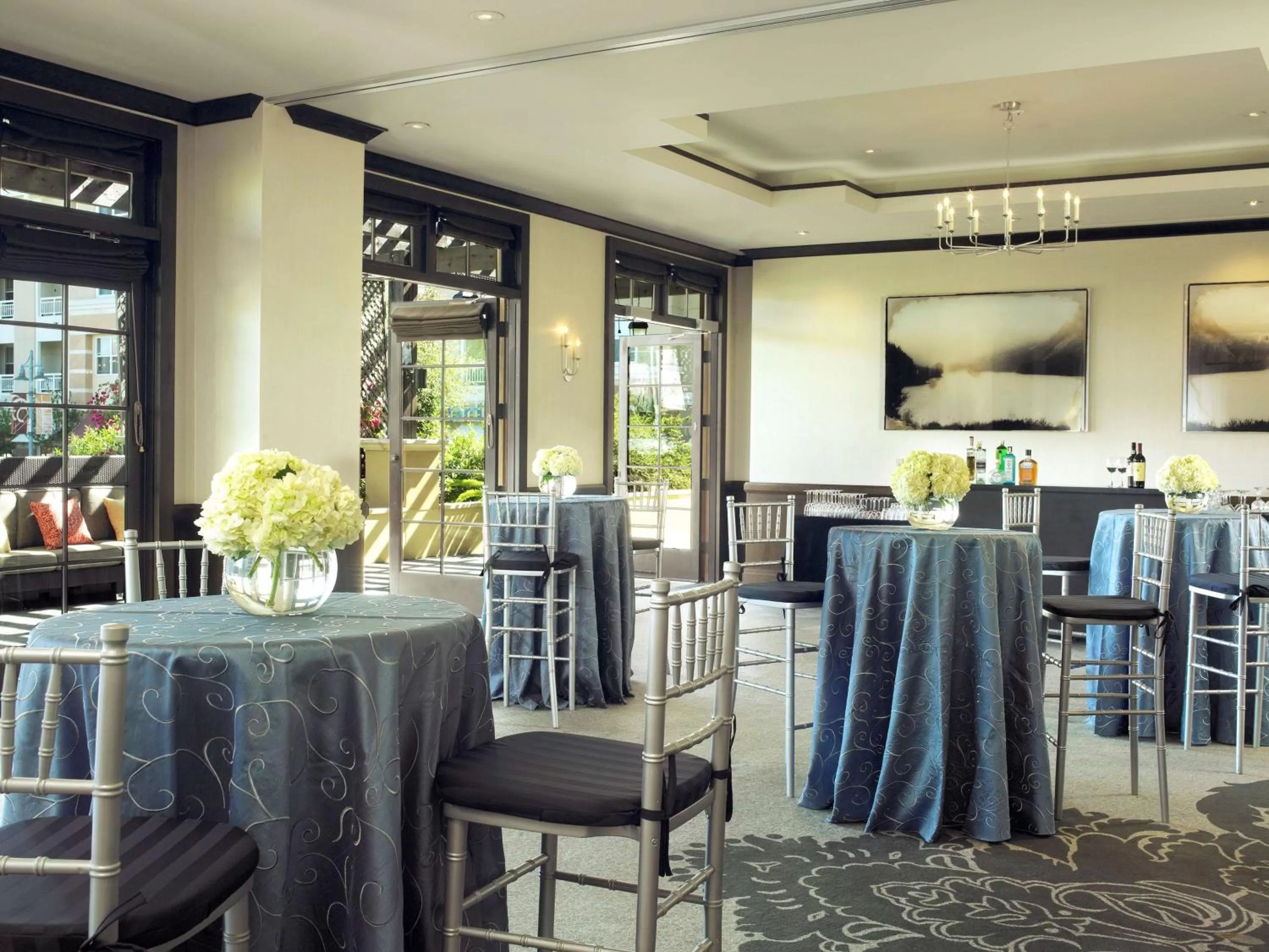 Meeting/conference room in Juniper Hotel Cupertino, Curio Collection by Hilton