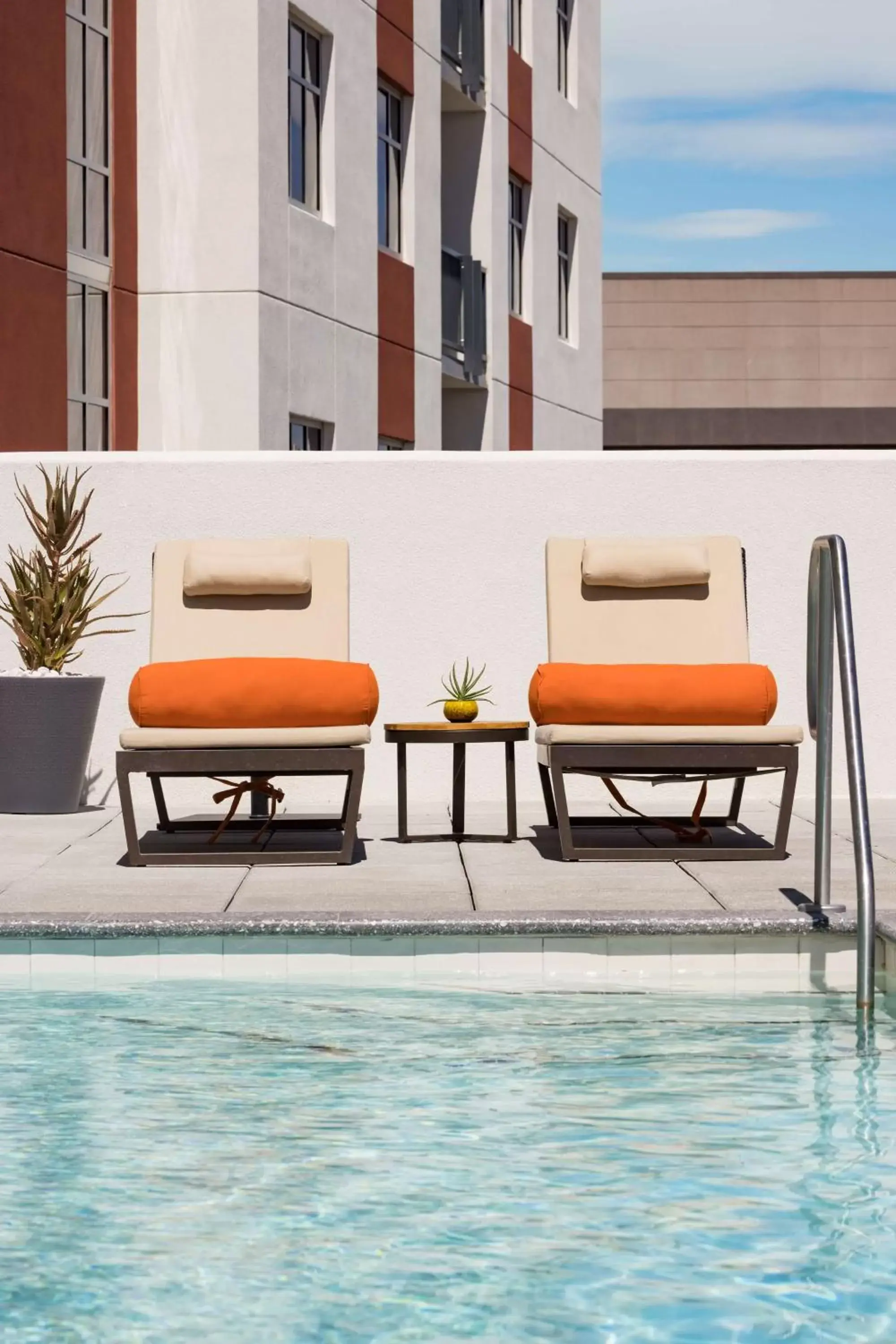 Pool view, Swimming Pool in Doubletree By Hilton Tucson Downtown Convention Center