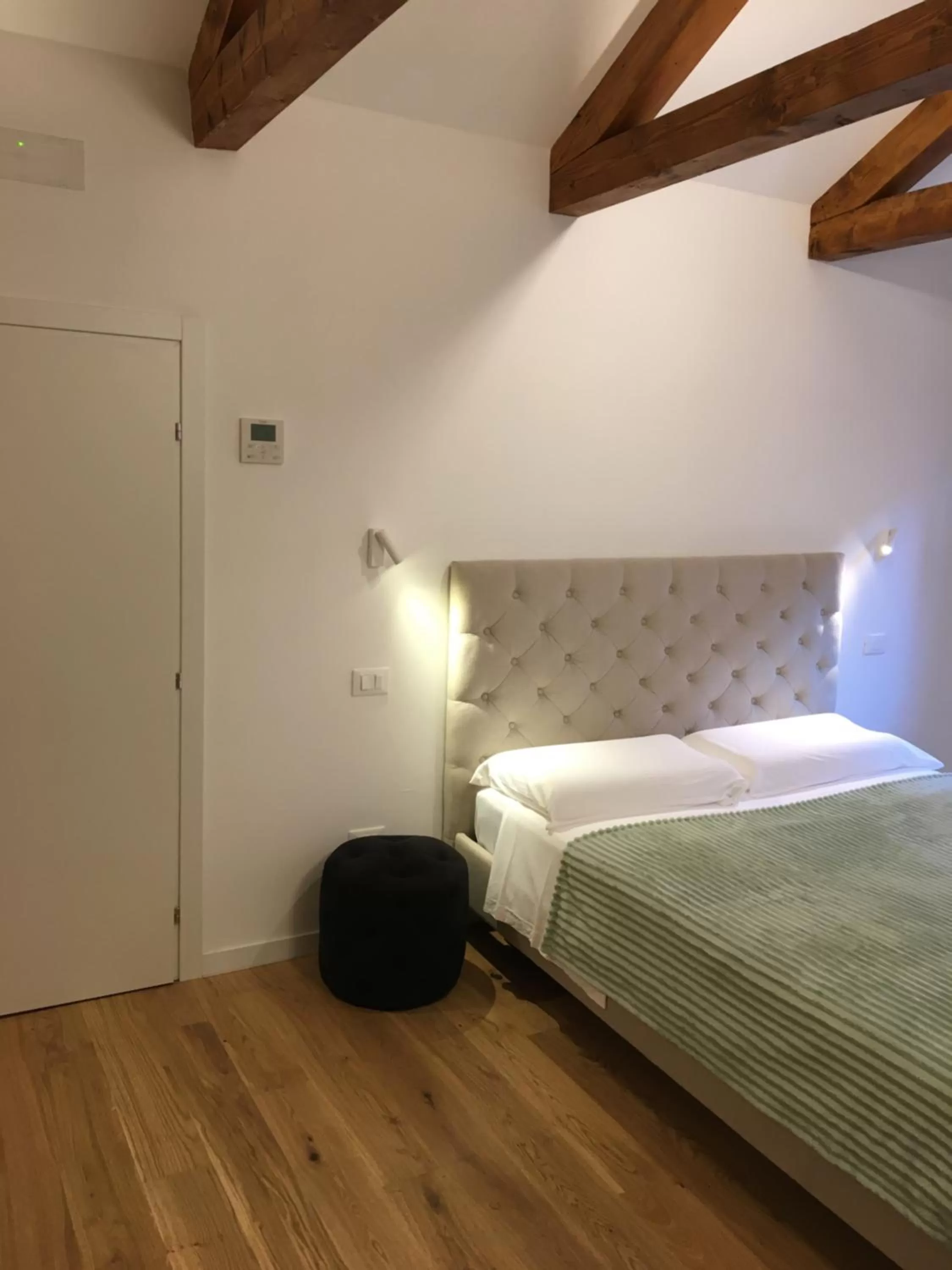 Bed in Bianca Cappello House