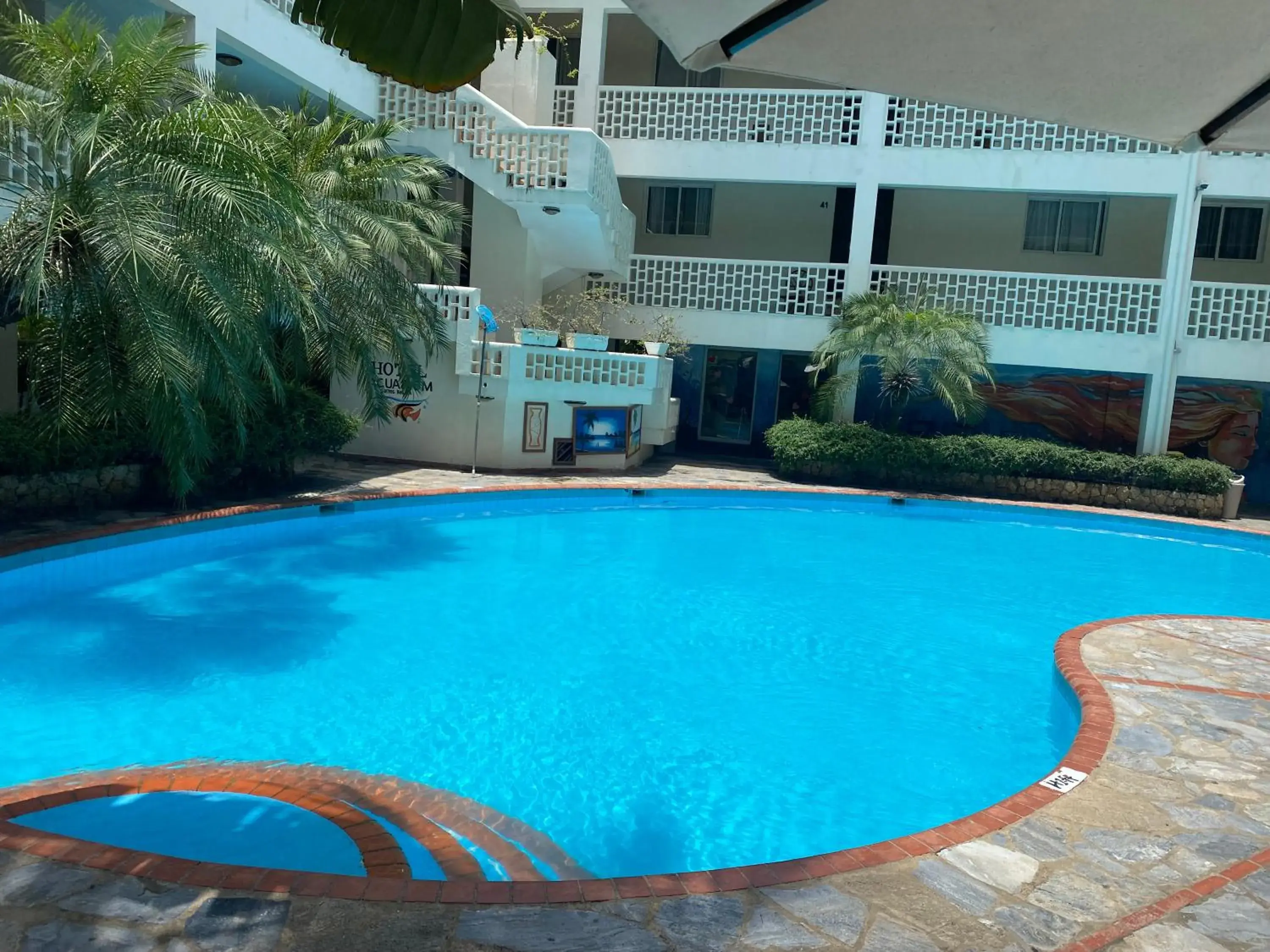 Pool view, Swimming Pool in Acuarium Suite Resort