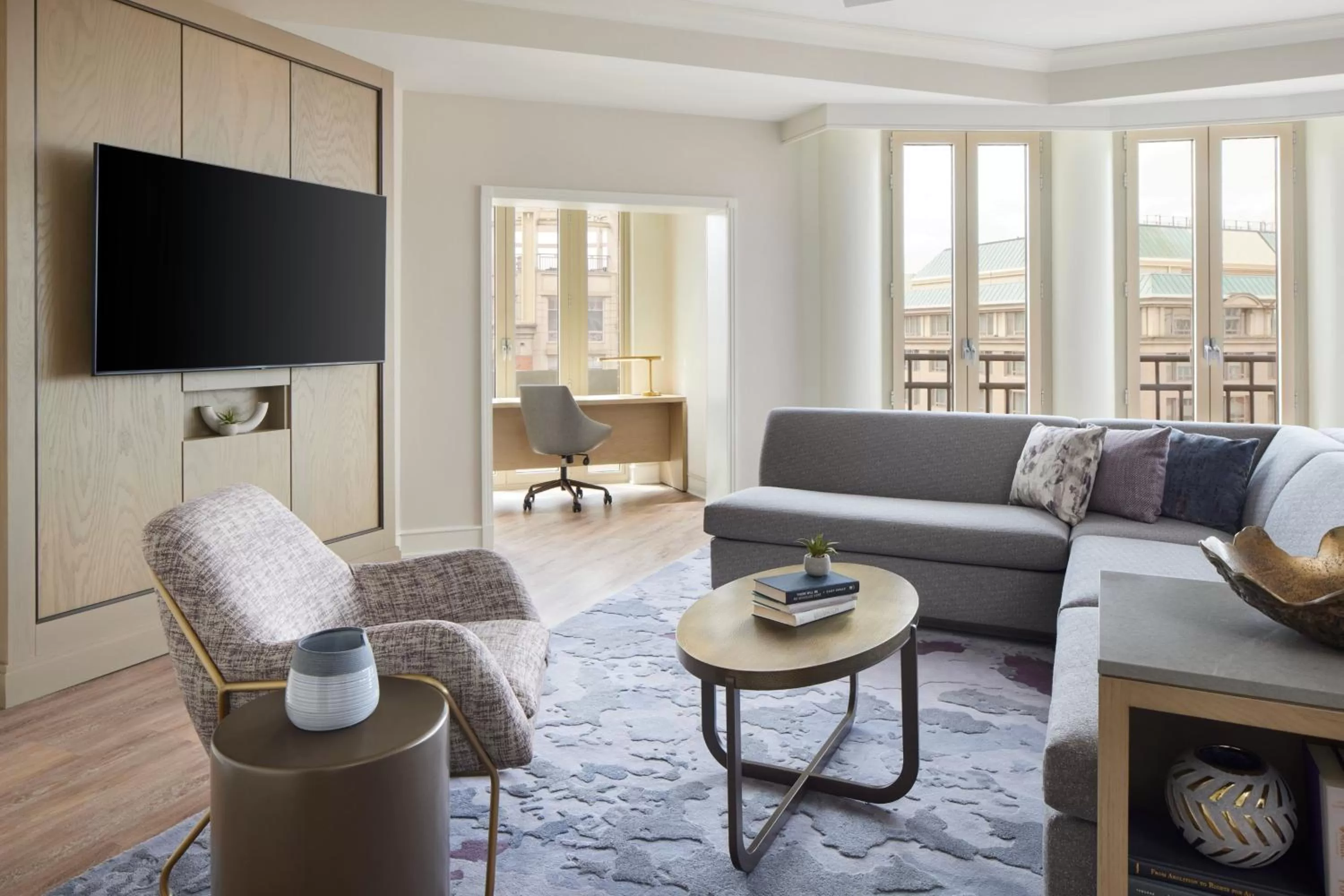 Living room in Westin Georgetown, Washington D.C.