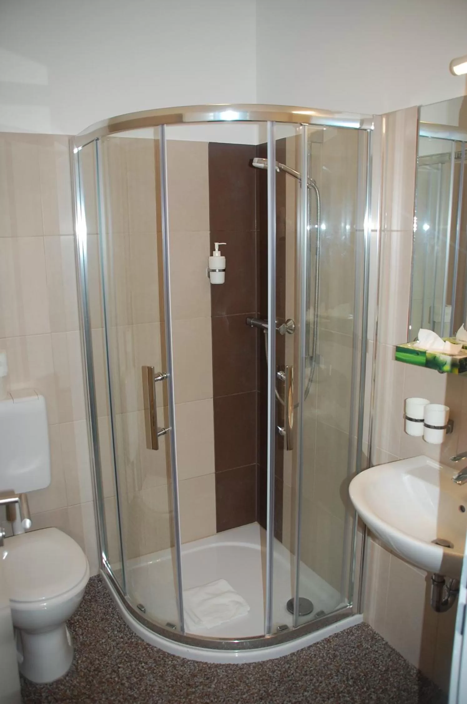 Photo of the whole room in CASILINO Hotel A 20 Wismar